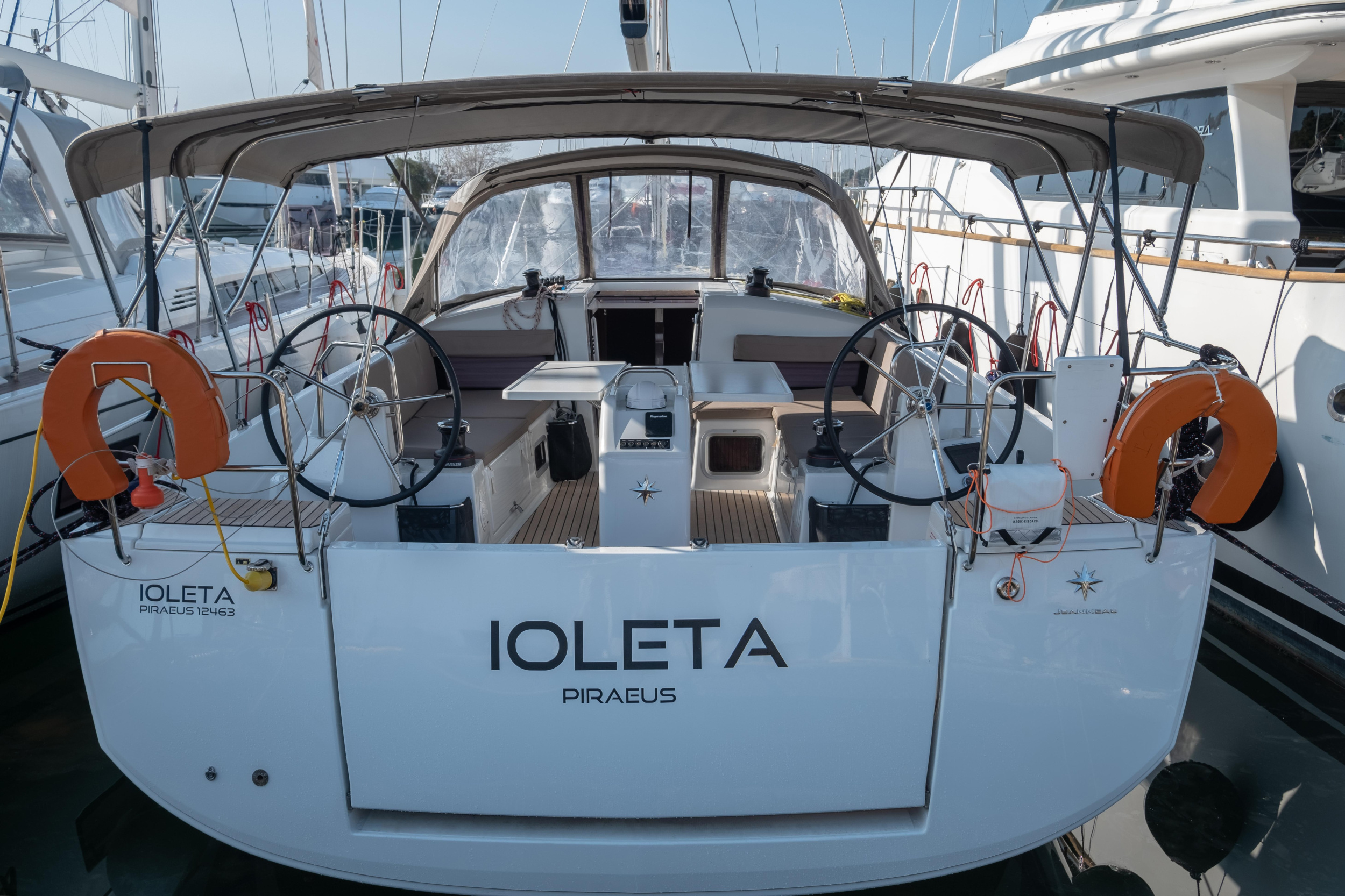 Sun Odyssey 440 — photo 41