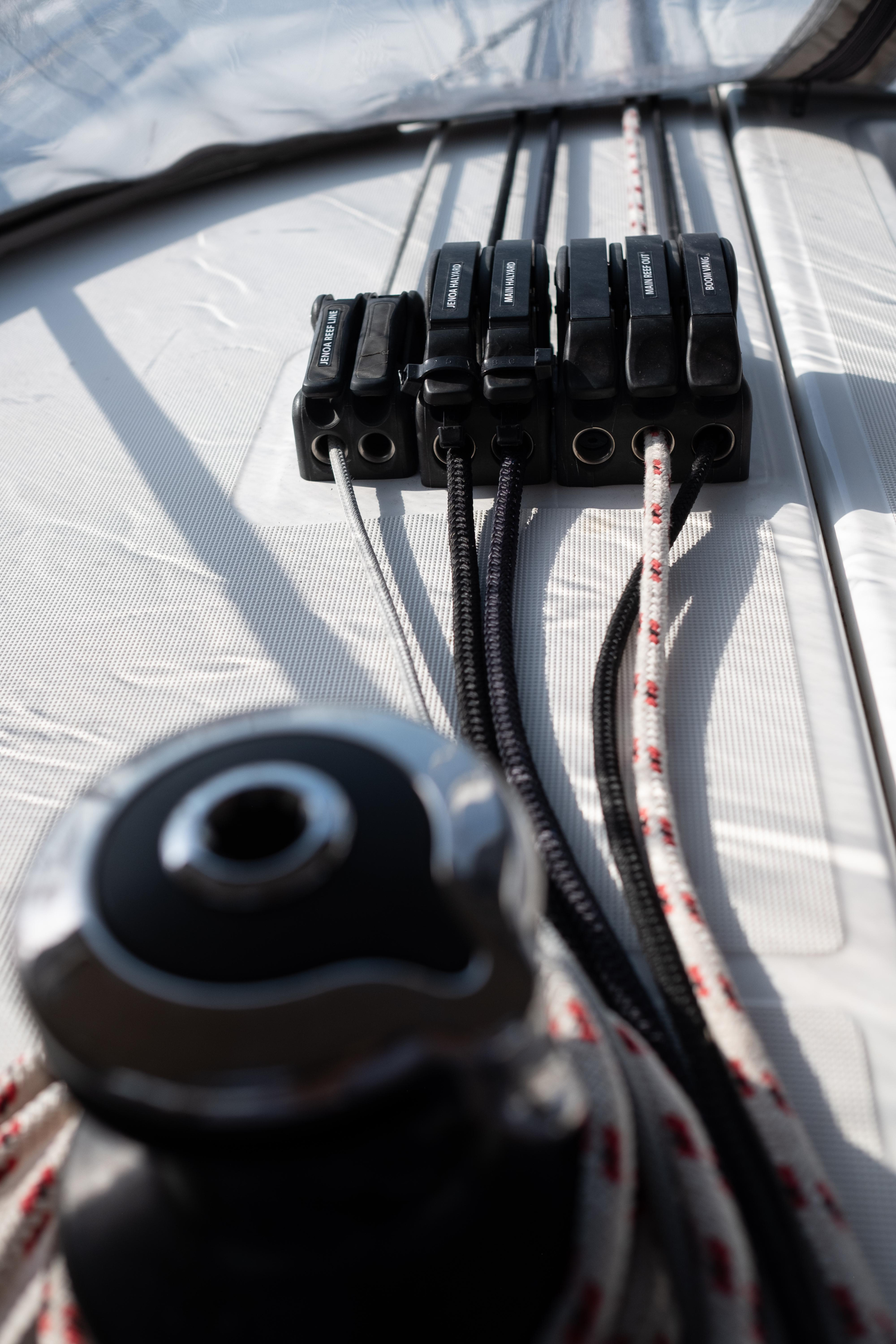 Sun Odyssey 440 — photo 43