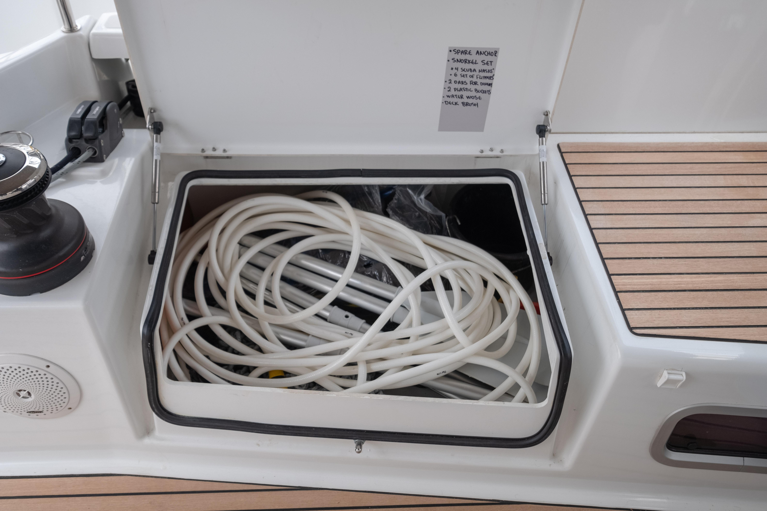 Sun Odyssey 440 — photo 10