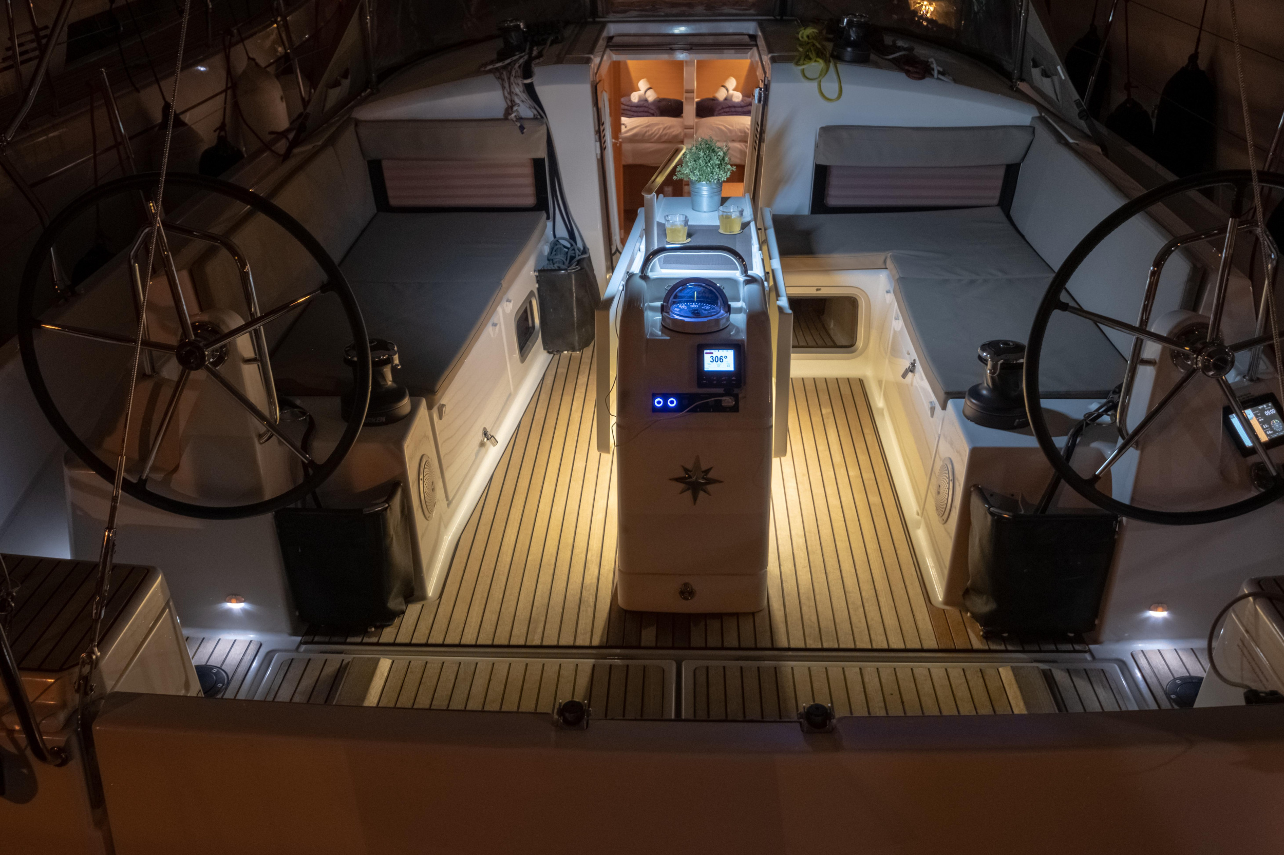 Sun Odyssey 440 — photo 20