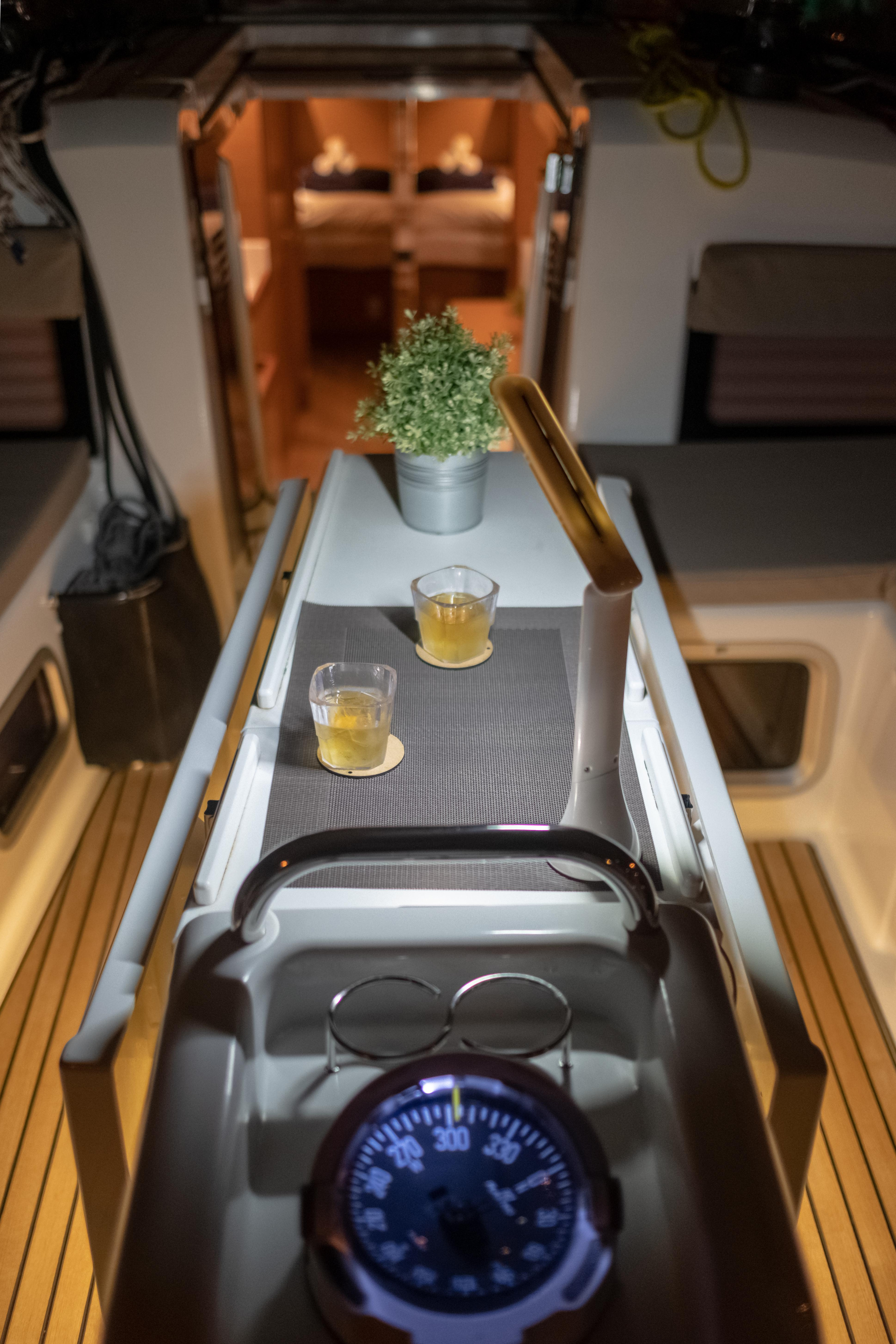 Sun Odyssey 440 — photo 39