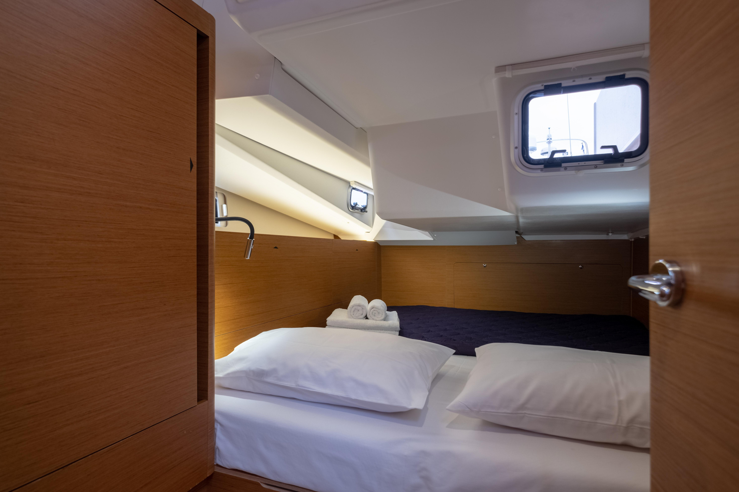 Sun Odyssey 440 — photo 16