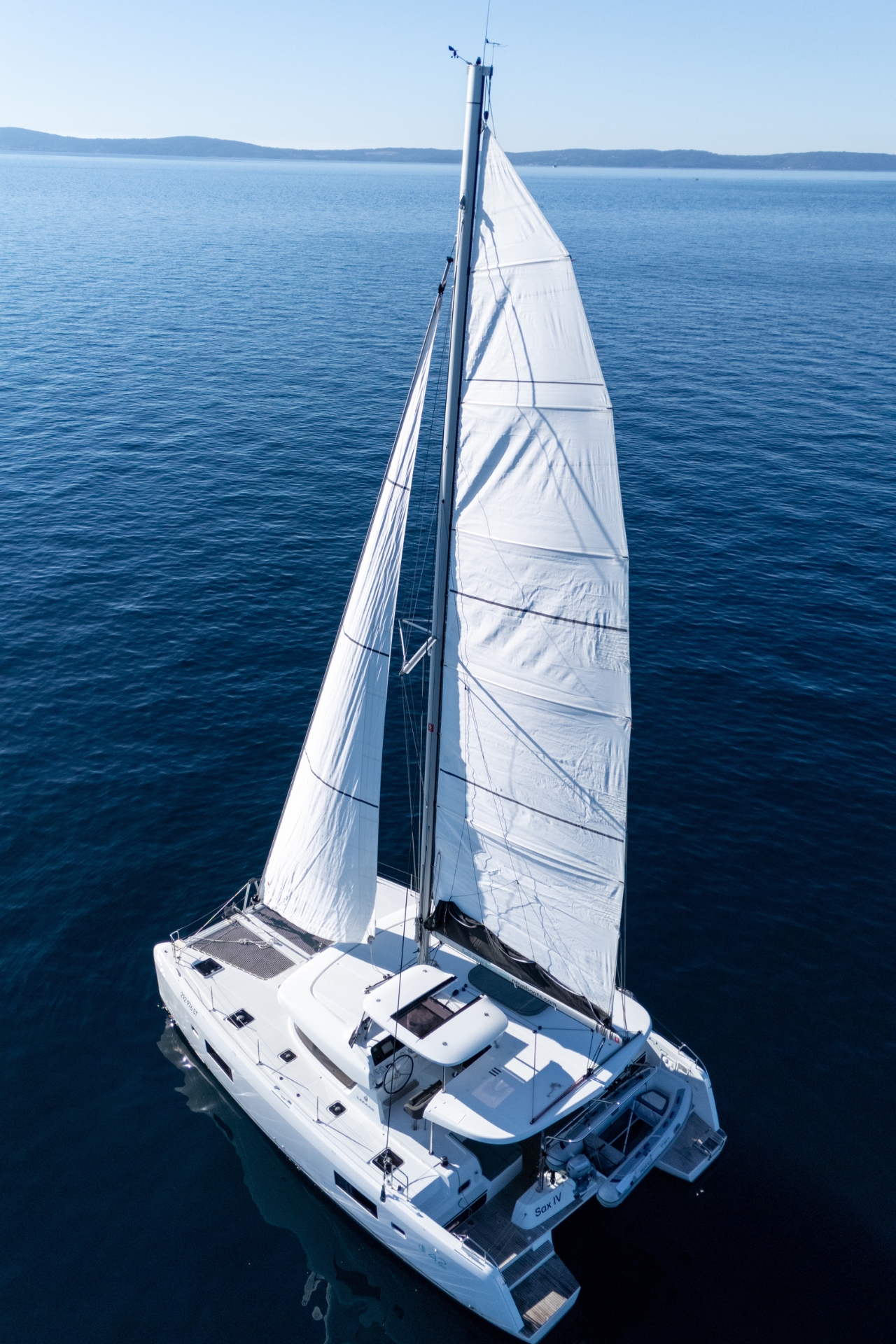 Lagoon 42 Millenium — photo 8