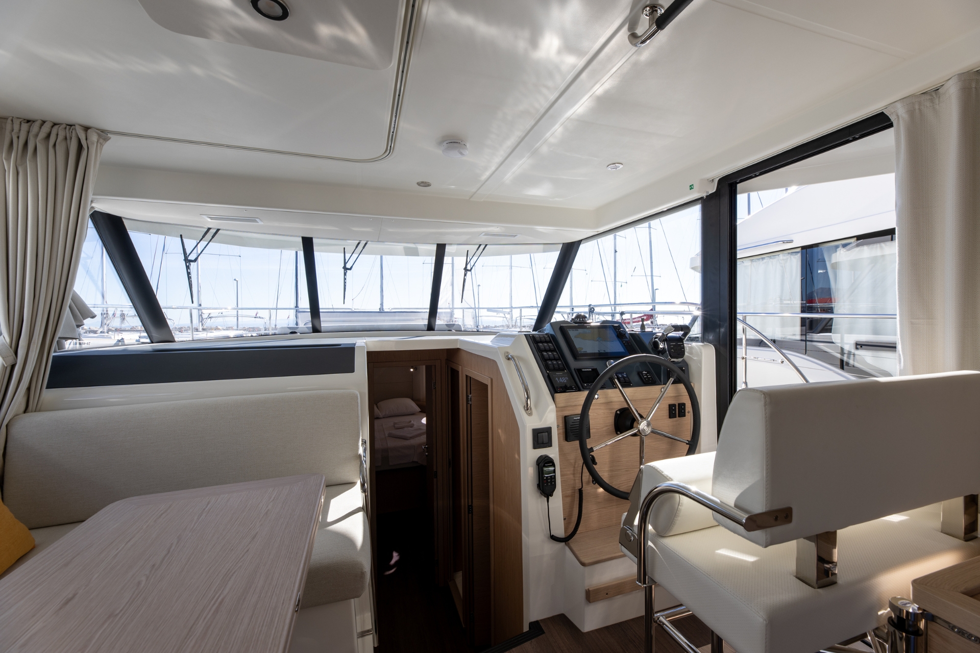Swift Trawler 41 — photo 21