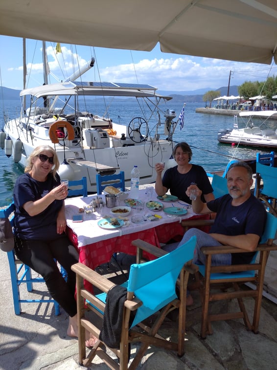 Sun Odyssey 440 — photo 9