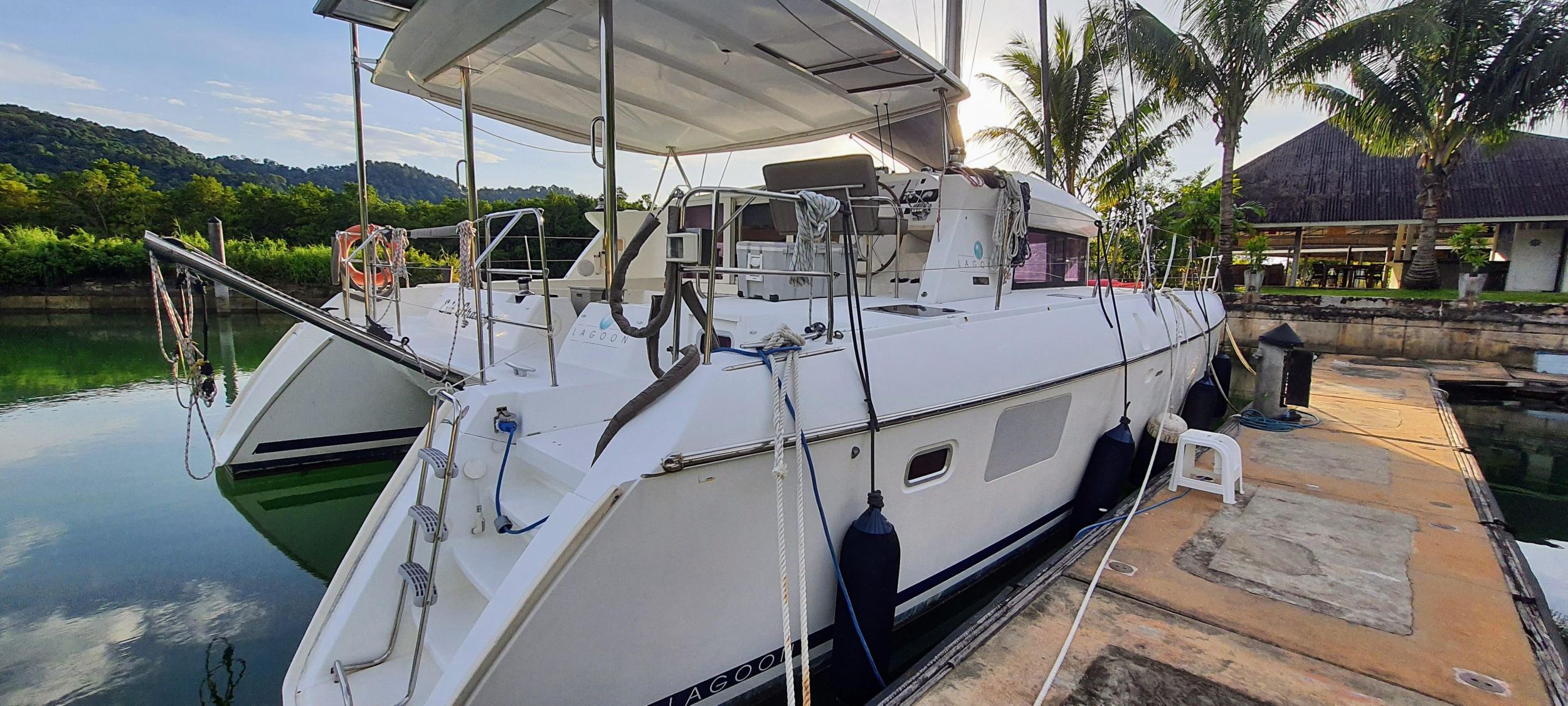 Lagoon 420 — photo 14