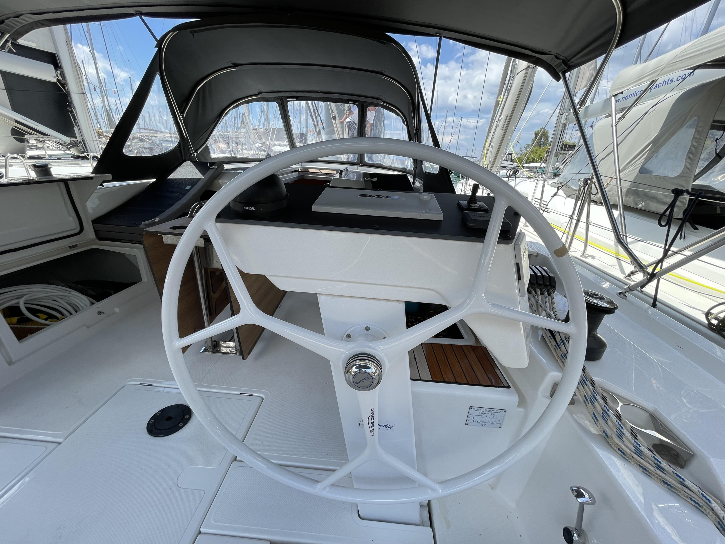 Bavaria C46 — photo 13