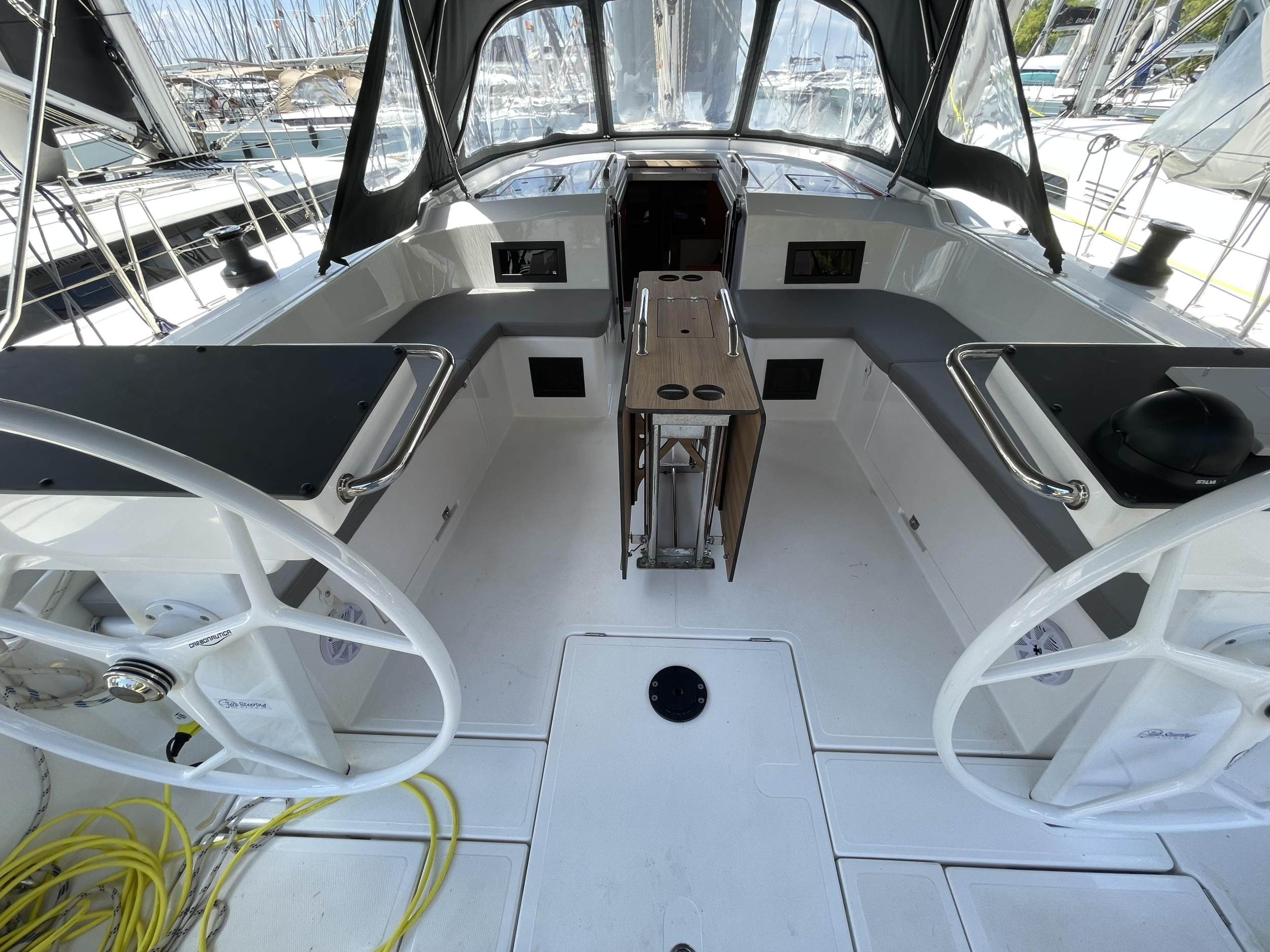 Bavaria C46 — photo 6