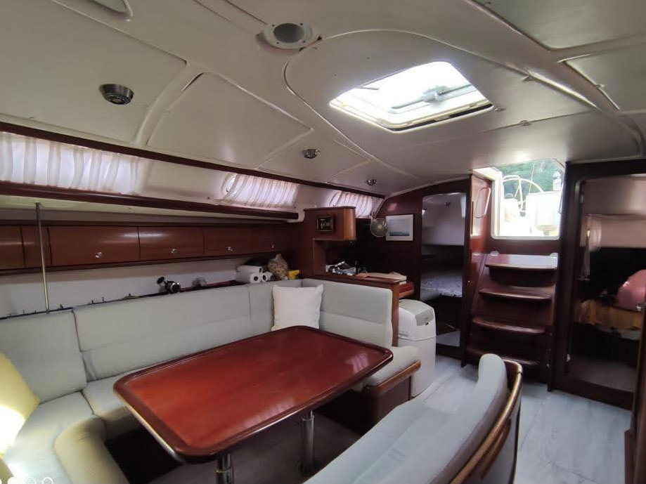 Bavaria 44 — photo 15