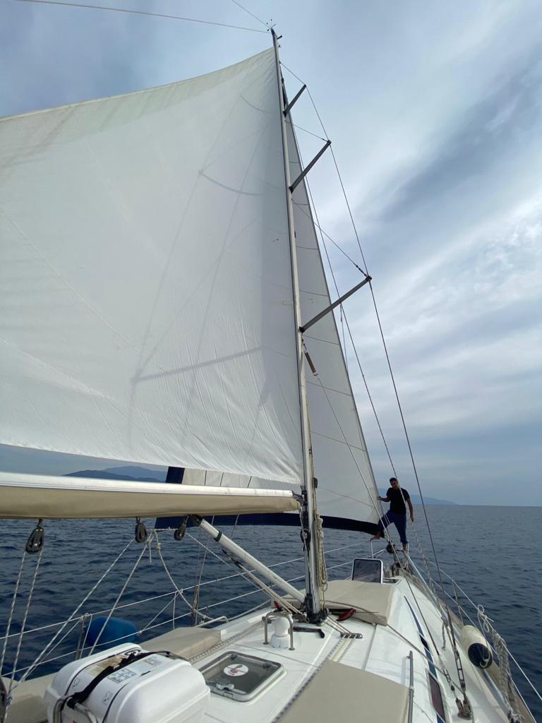 Bavaria 44 — photo 21