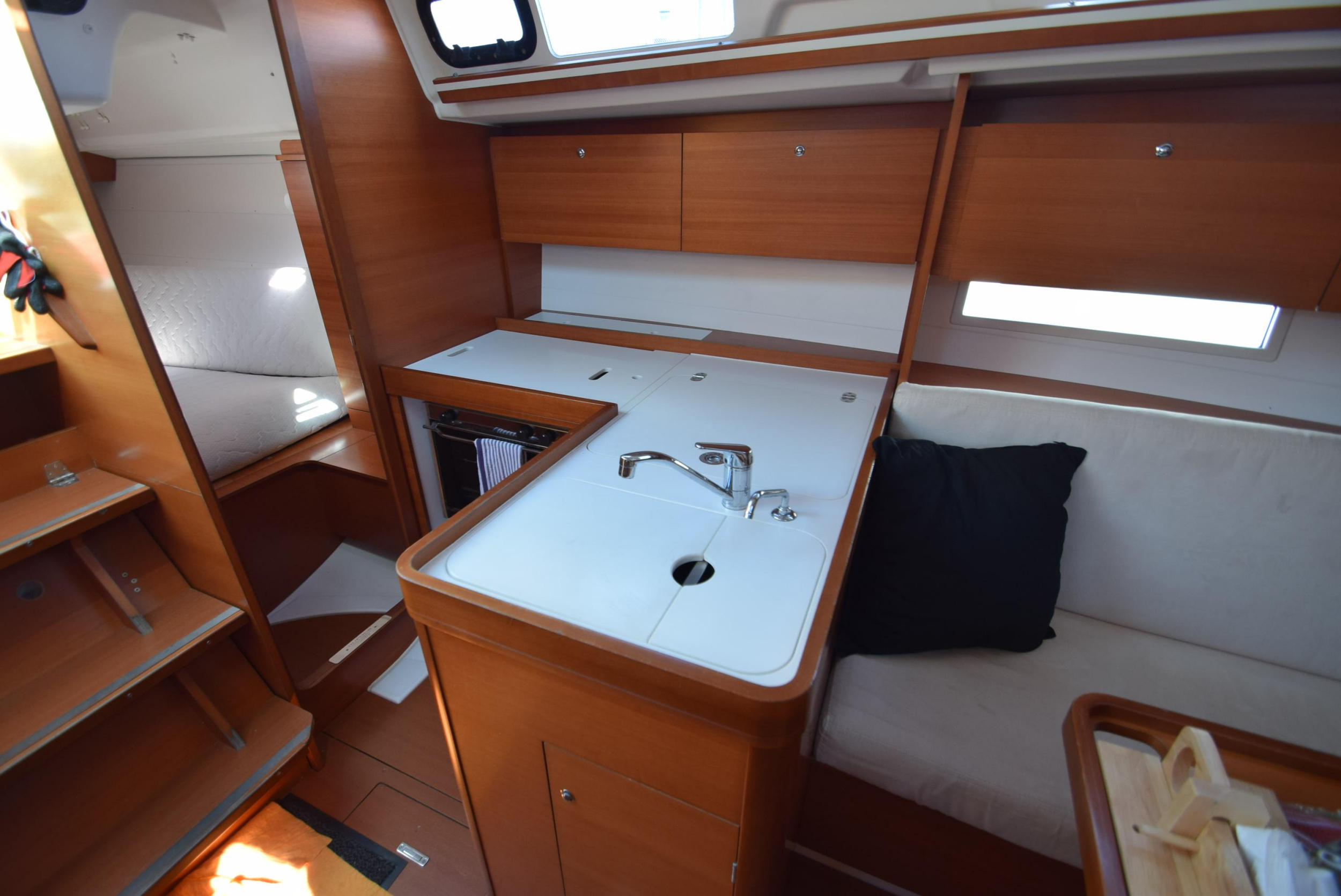 Dufour 335 Grand Large — photo 6