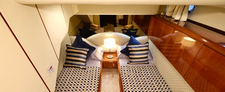 Fairline 55 Fly — photo 6