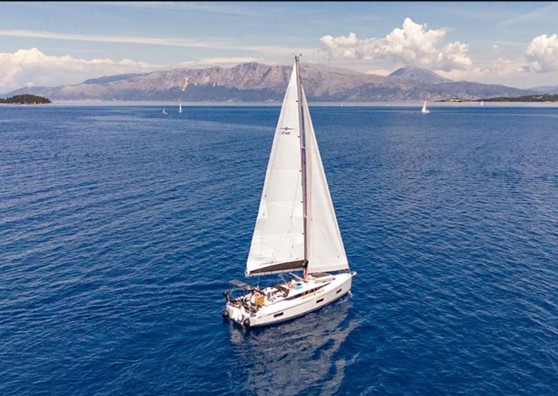 Sun Odyssey 36i — photo 2