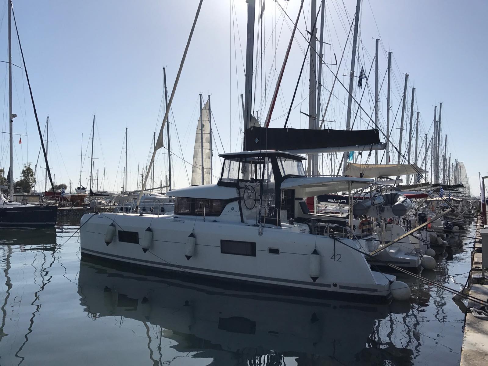 Lagoon 42 — photo 4