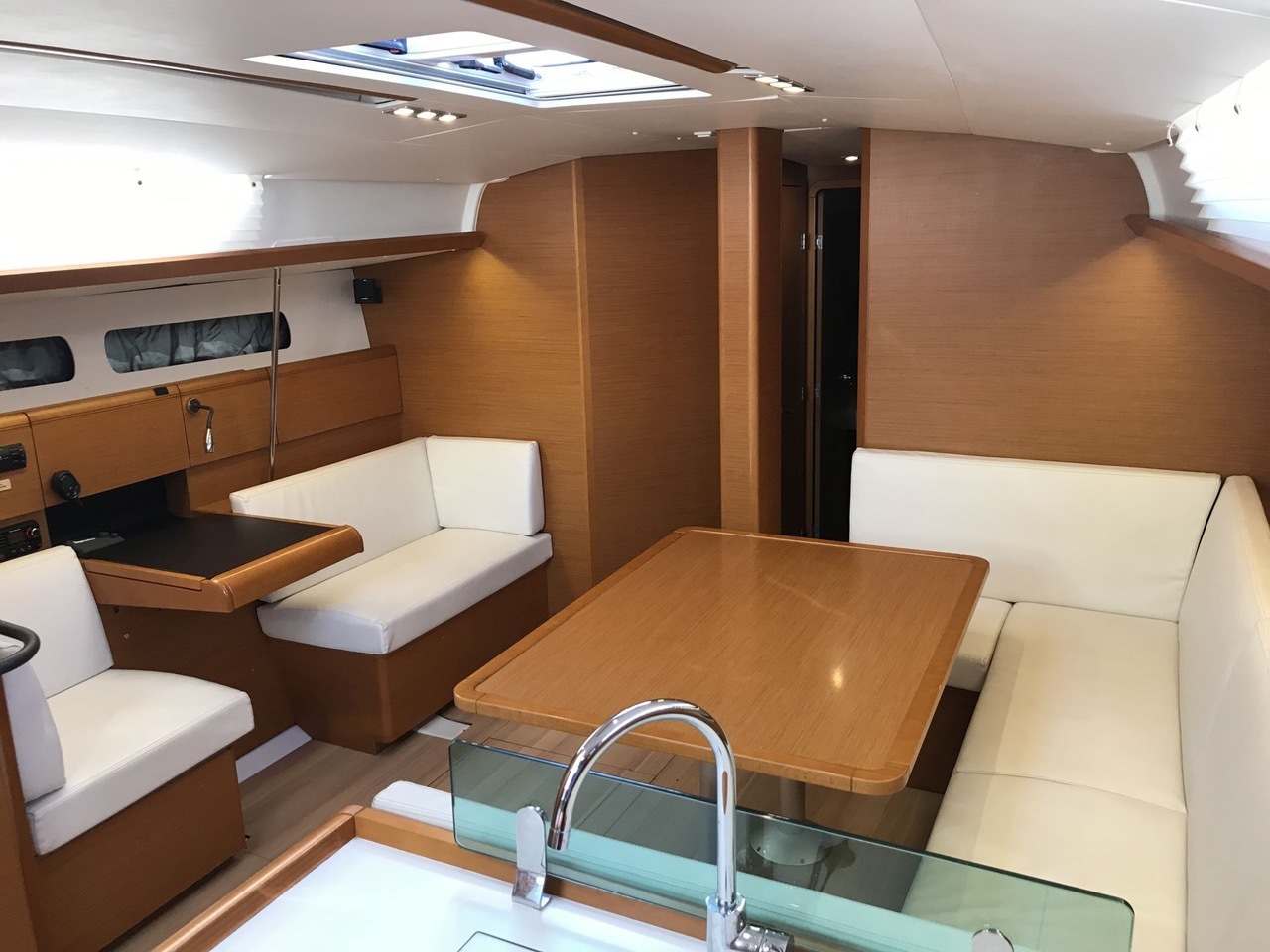 Sun Odyssey 449 — photo 2