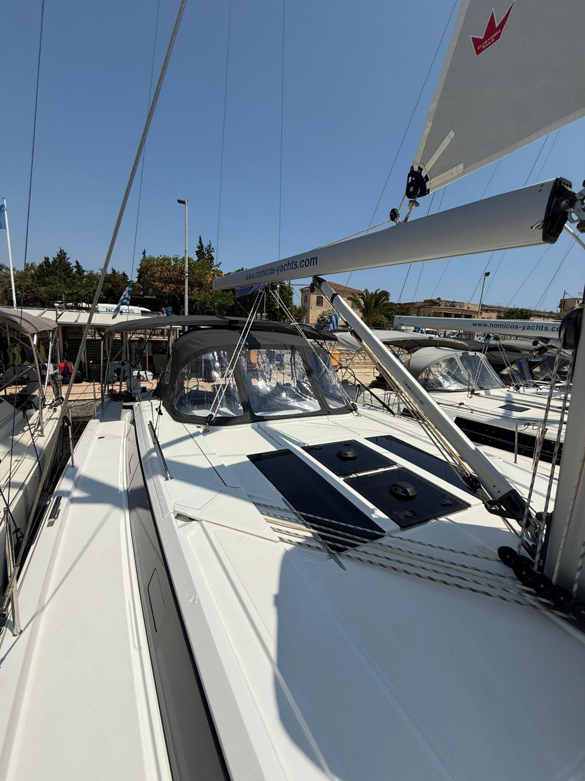 Bavaria C46 — photo 4