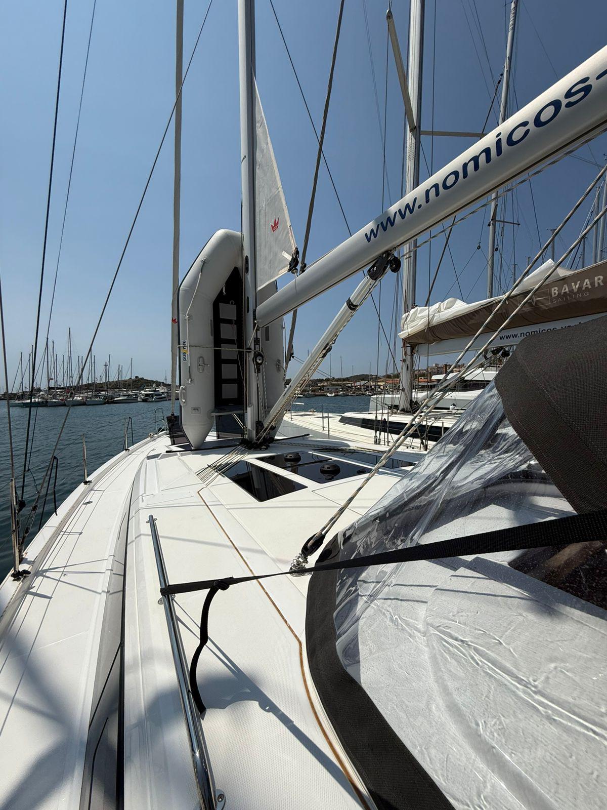 Bavaria C46 — photo 3