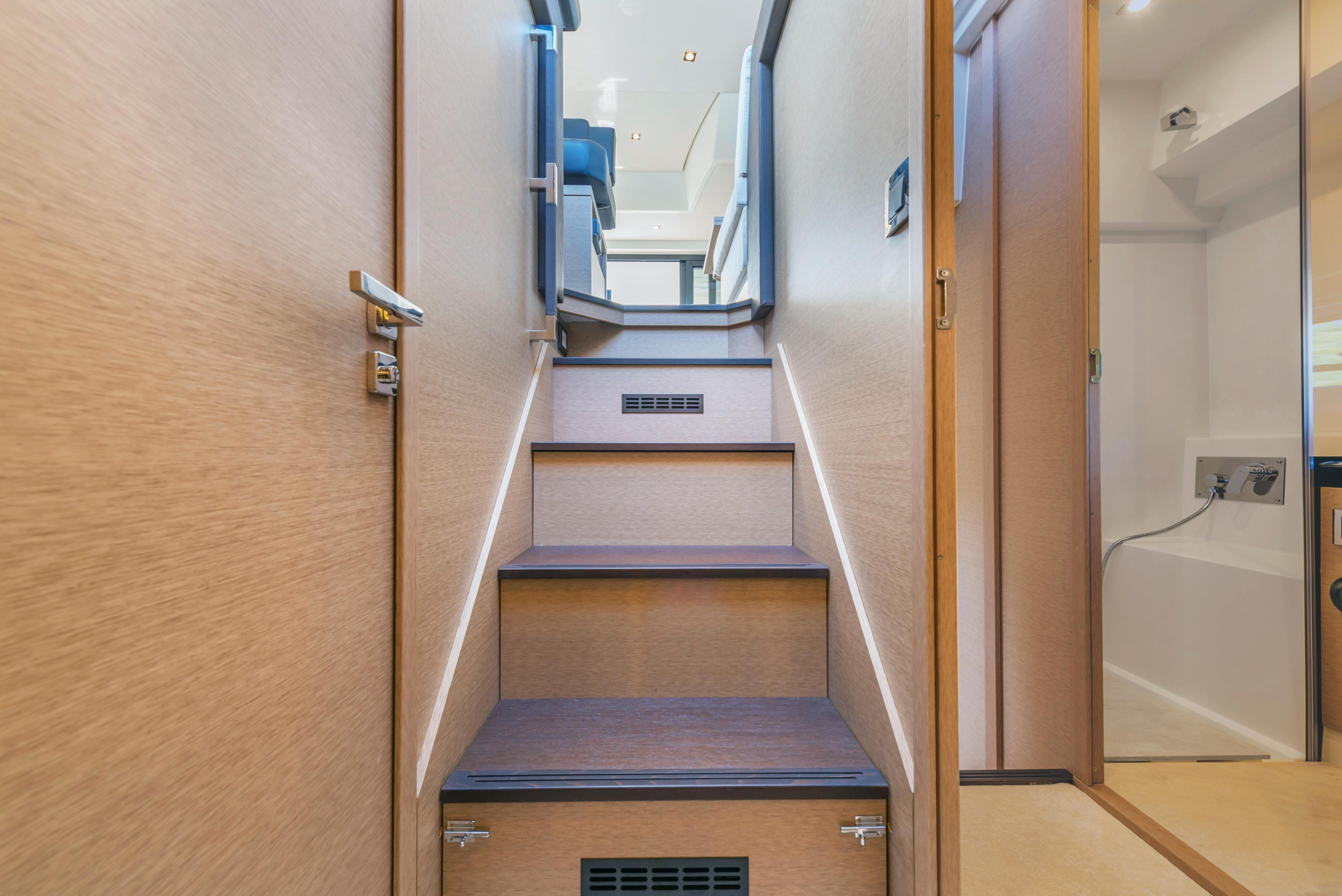 PRESTIGE 460 FLY — photo 5