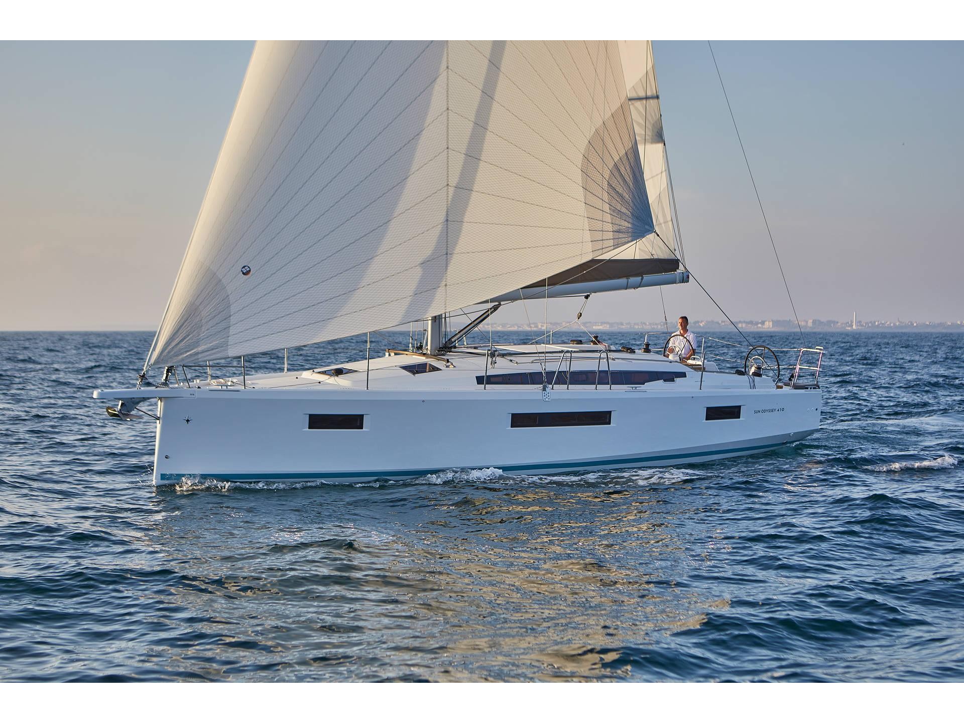 Sun Odyssey 410 — photo 1