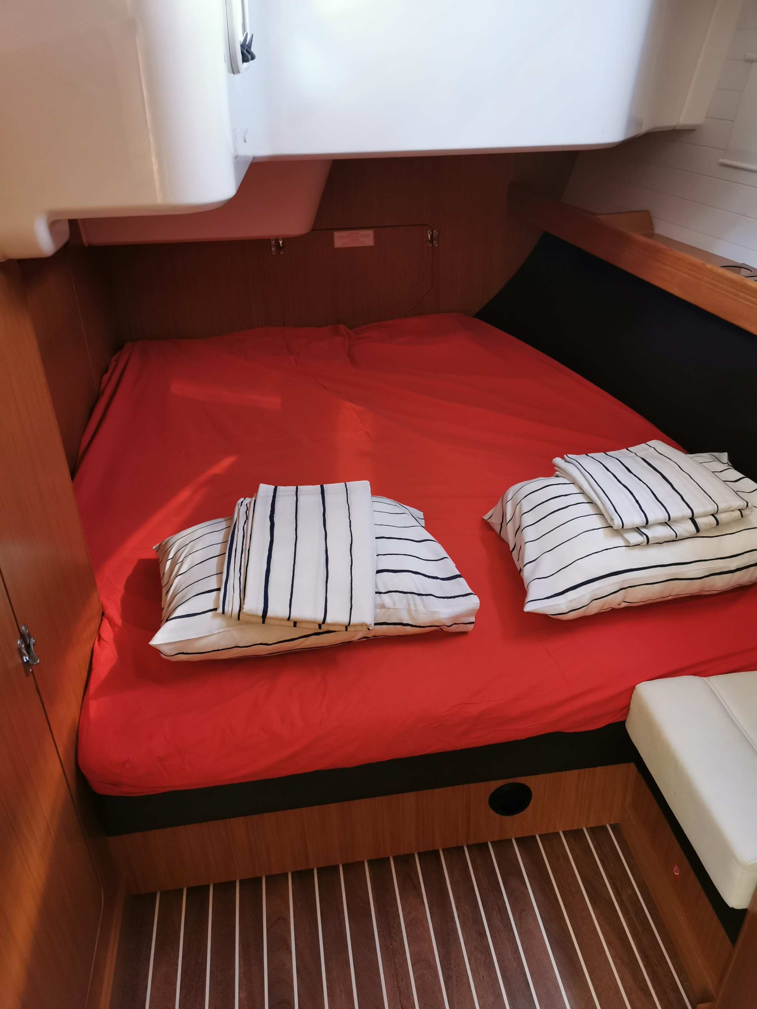 Bavaria 51 Cruiser — photo 16