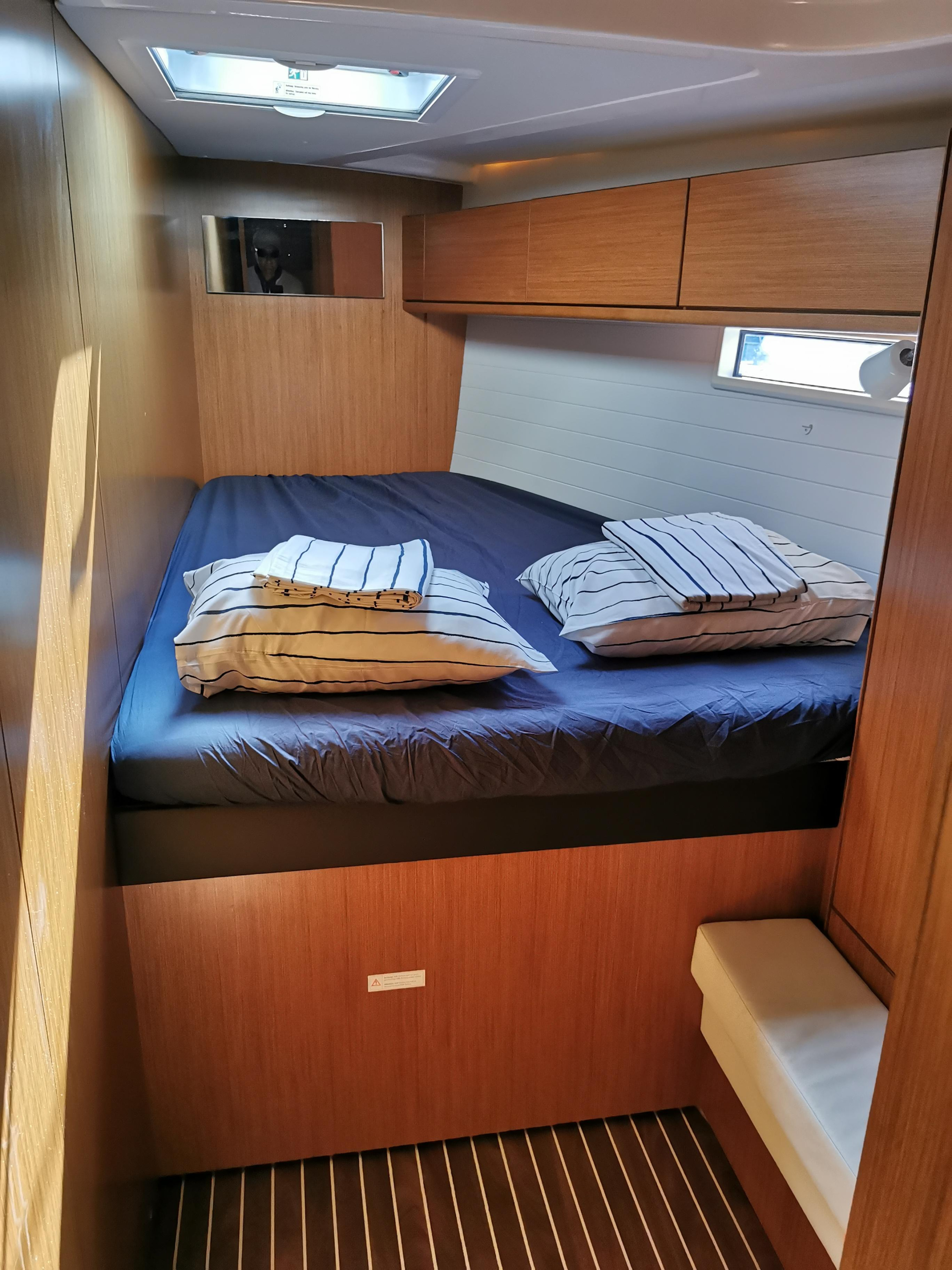 Bavaria 51 Cruiser — photo 13
