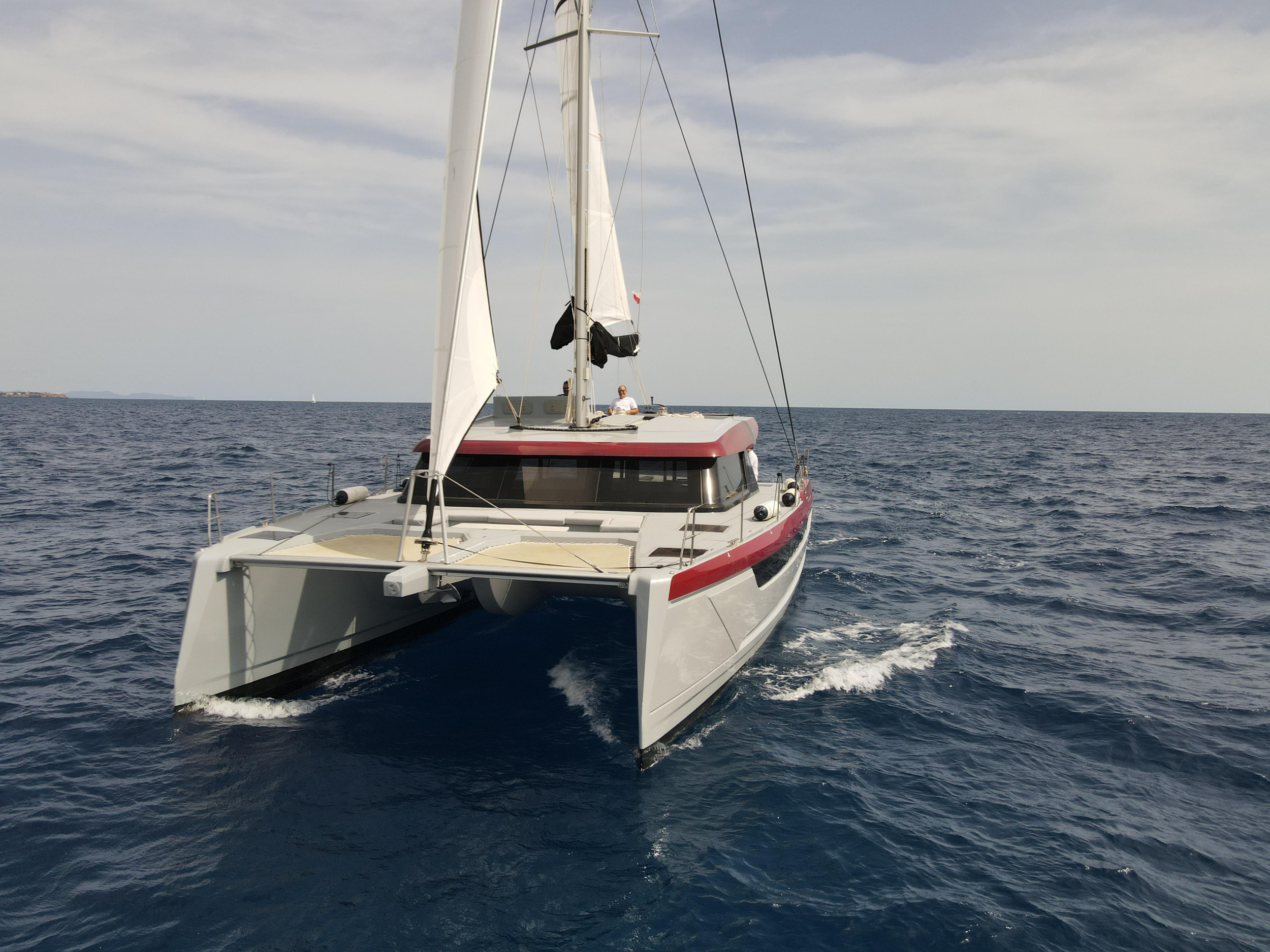 Luna 49 — photo 14