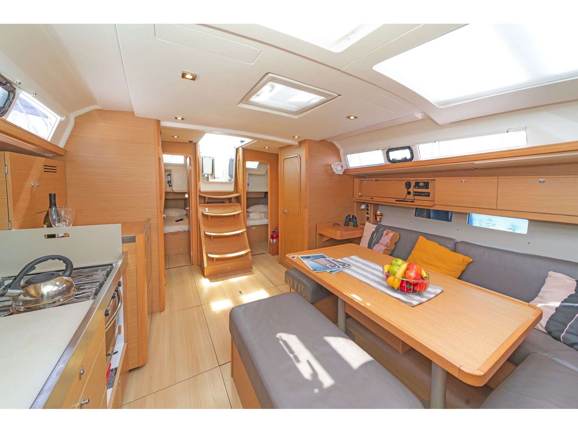 Dufour 460 Grand Large — photo 2