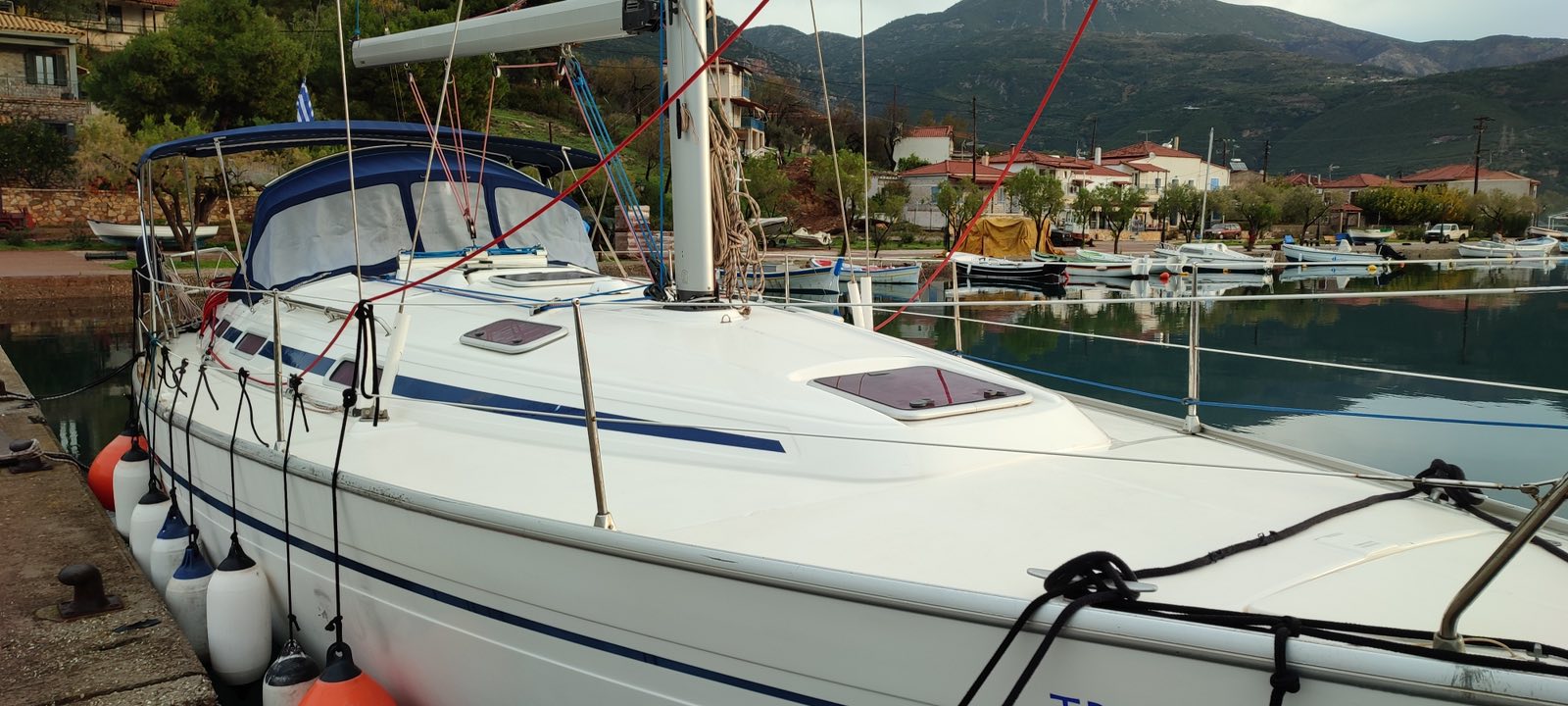 Bavaria 38 Cruiser — photo 14