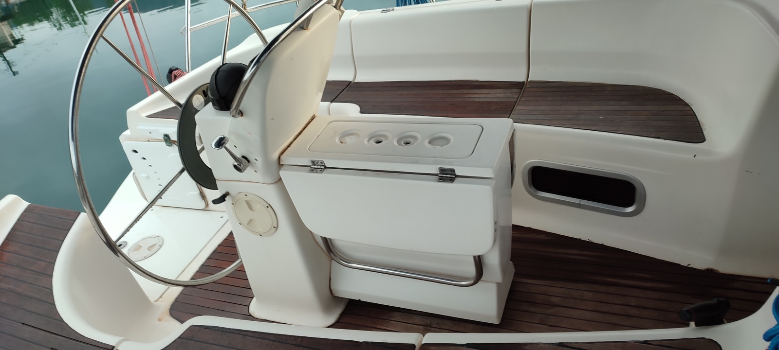 Bavaria 38 Cruiser — photo 12