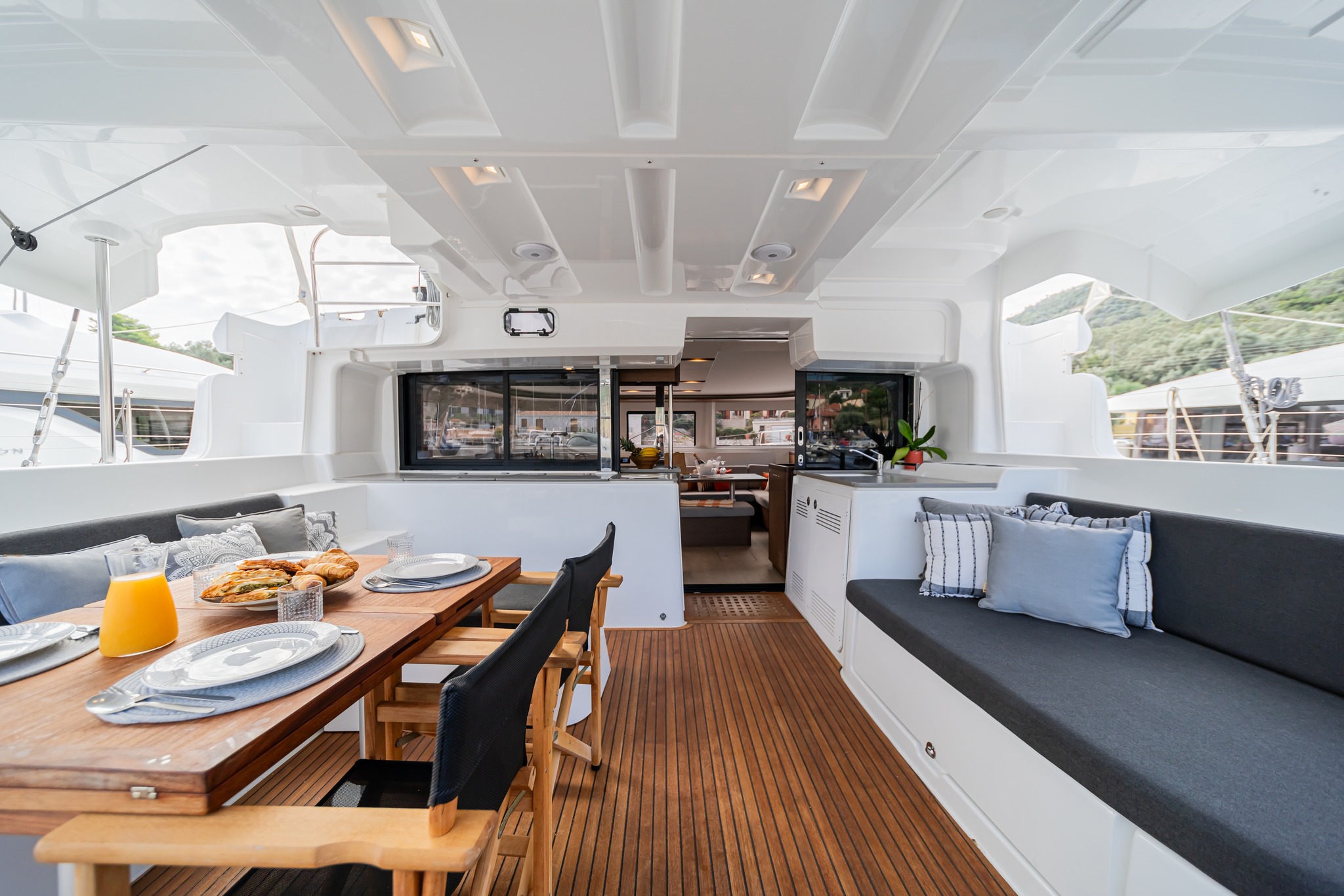 Lagoon 46 (Owner's version) — photo 25