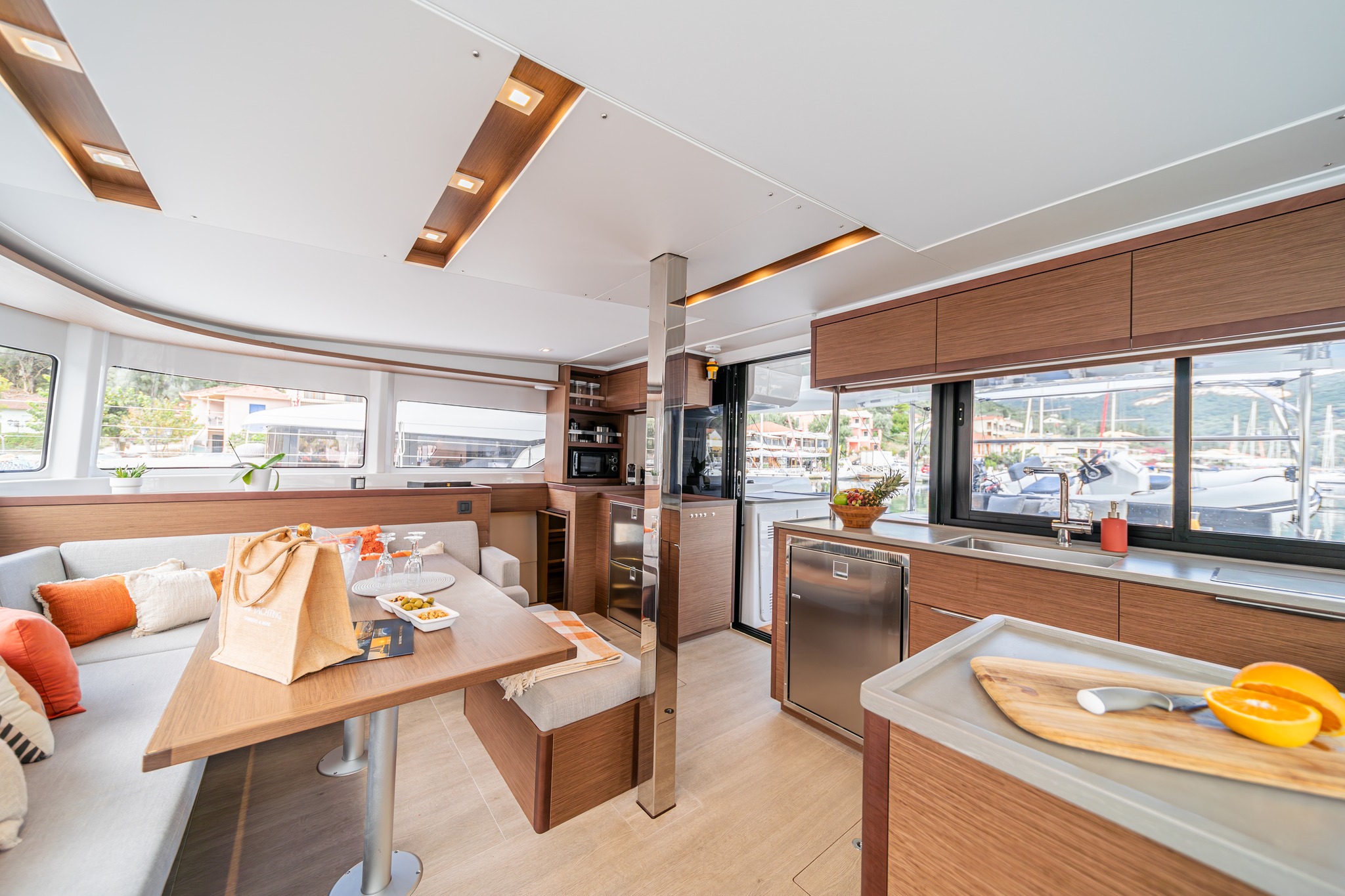 Lagoon 46 (Owner's version) — photo 20