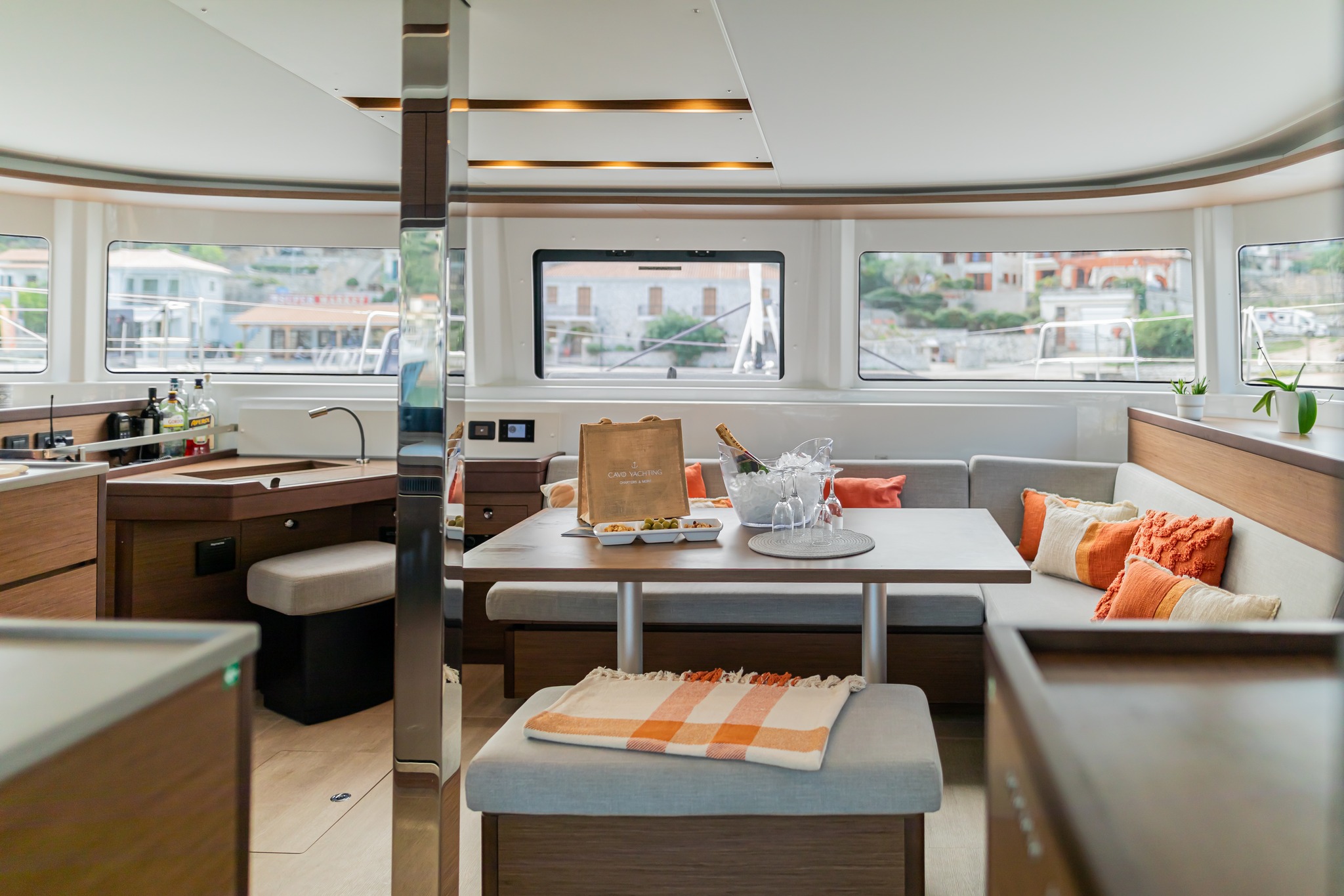 Lagoon 46 (Owner's version) — photo 12