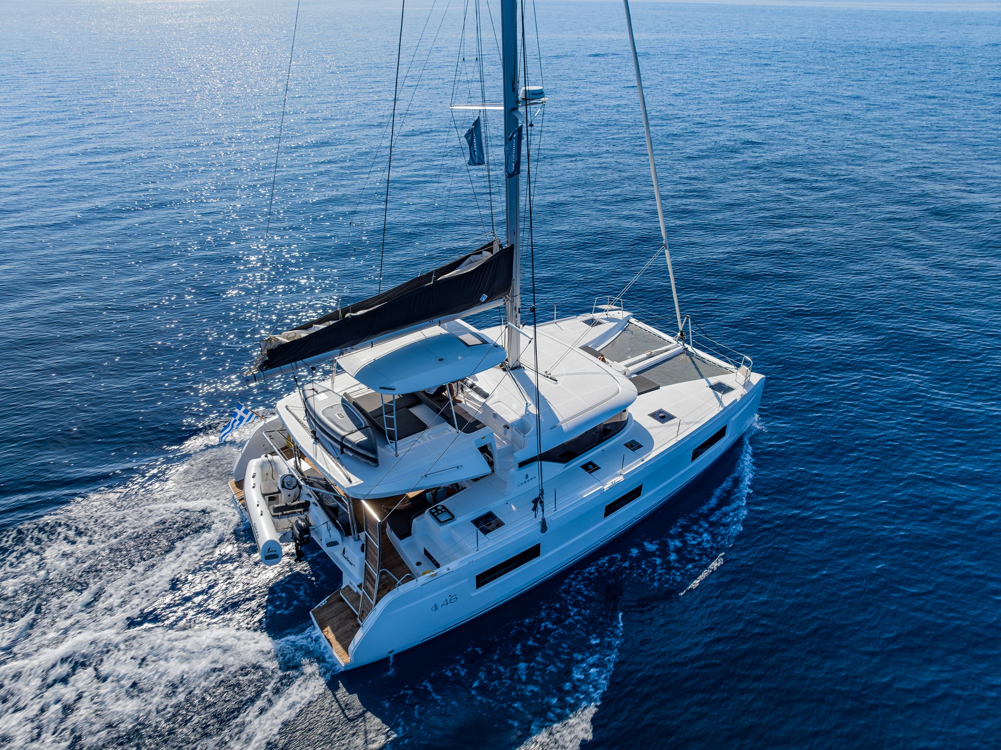 Lagoon 46 (Owner's version) — photo 3