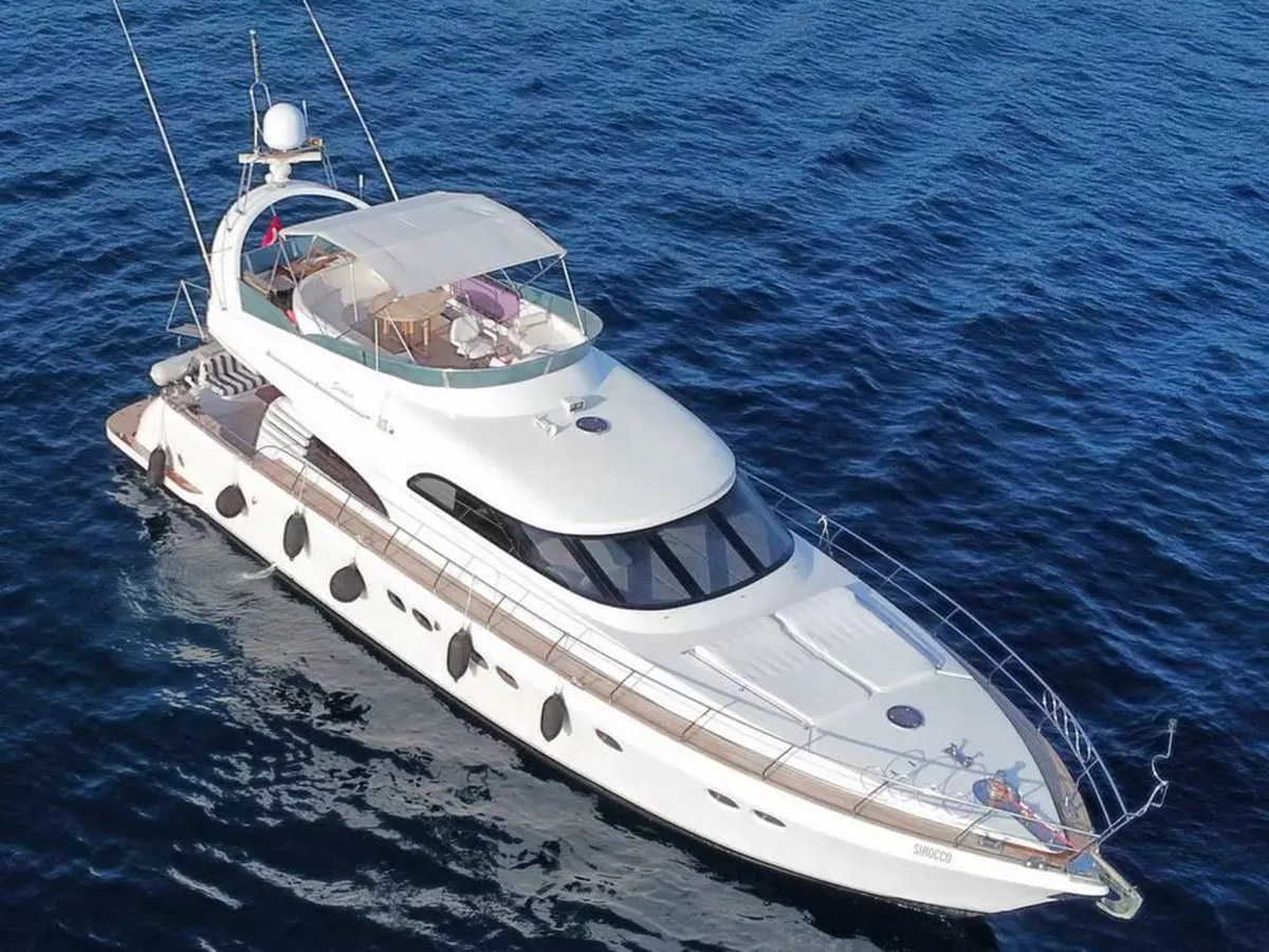Motoryacht — photo 18