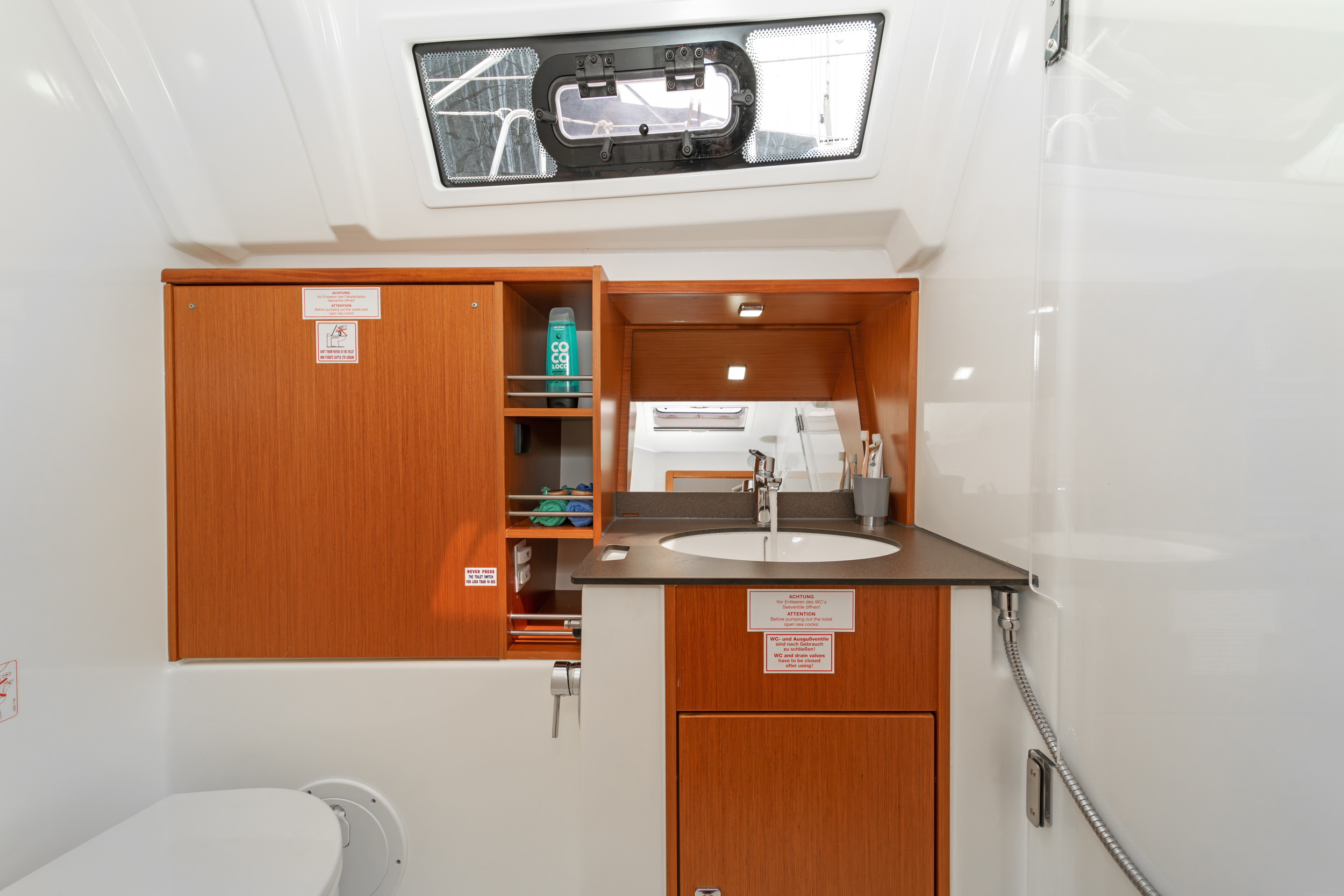 Bavaria Cruiser 41 — photo 9