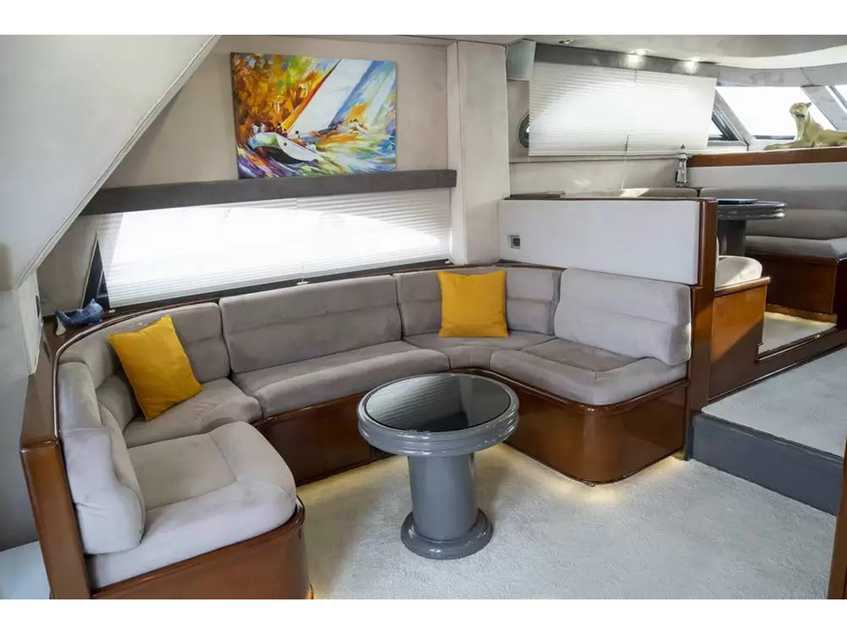 Motoryacht — photo 6