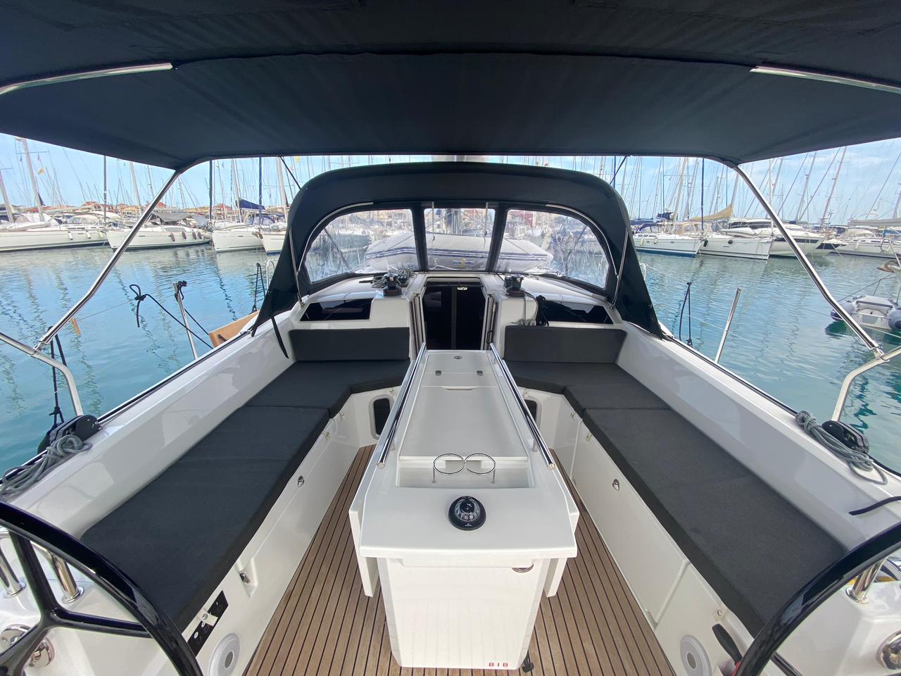 Oceanis 40.1 AMPELI — photo 1