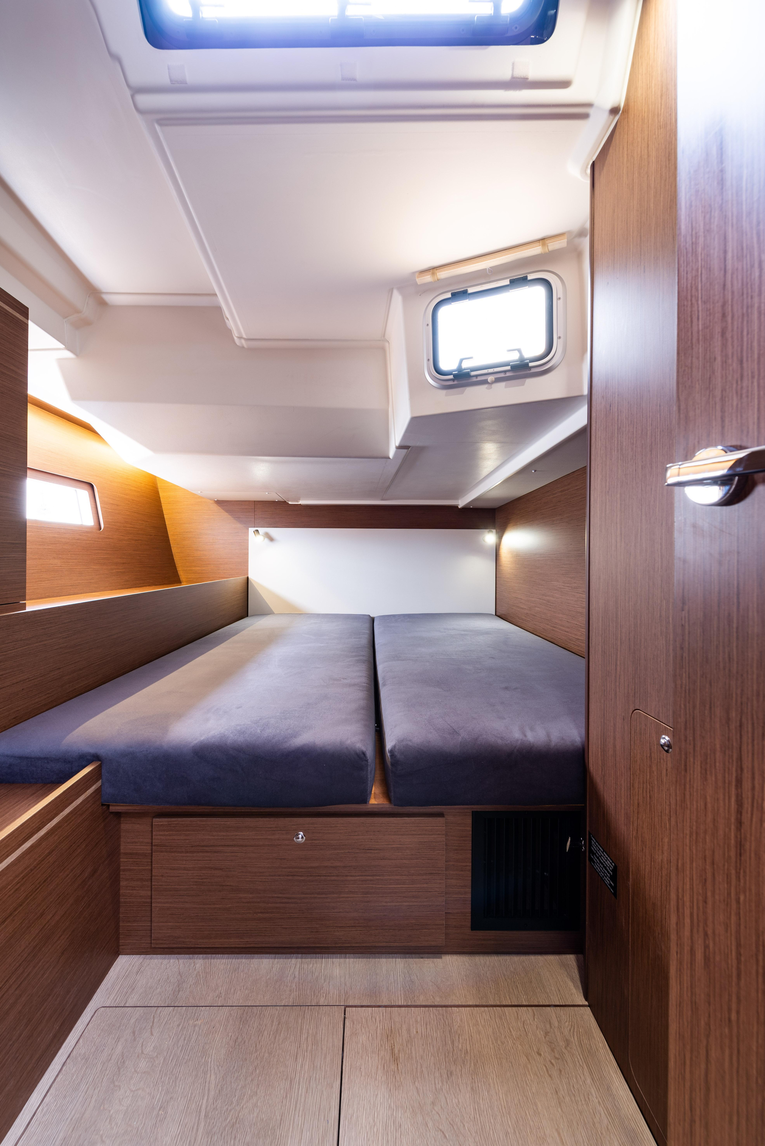 Oceanis 51.1 — photo 25