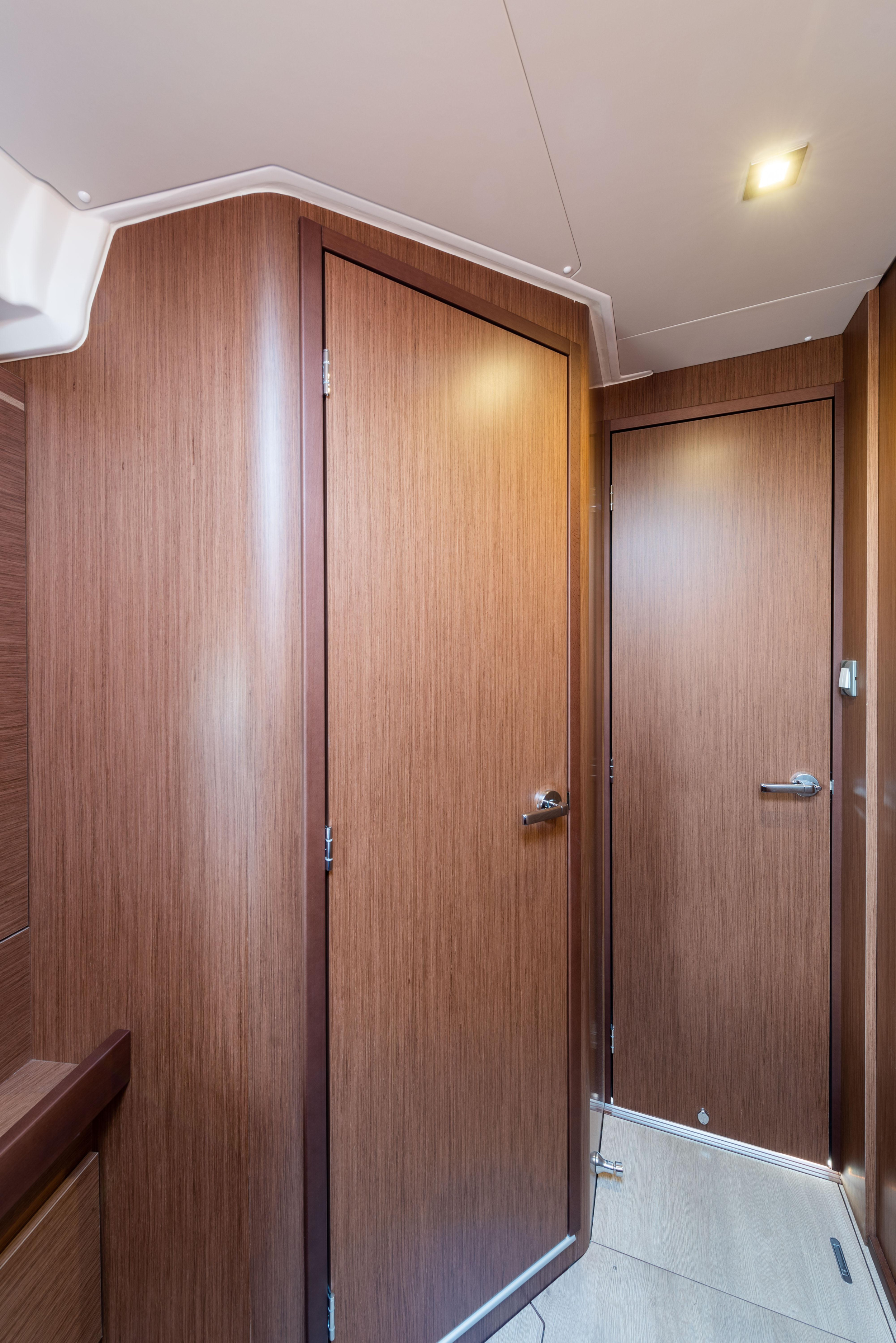Oceanis 51.1 — photo 26