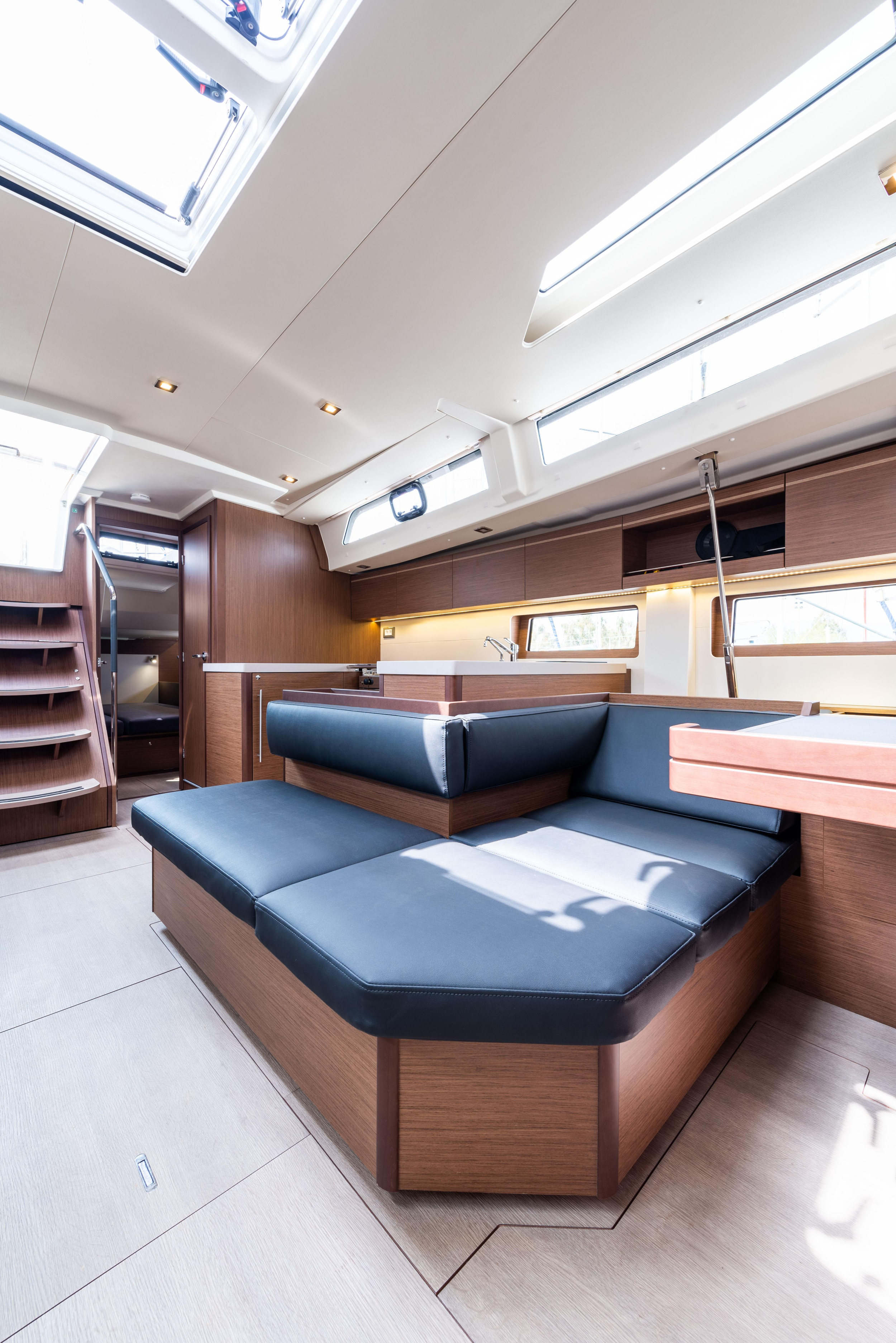 Oceanis 51.1 — photo 55