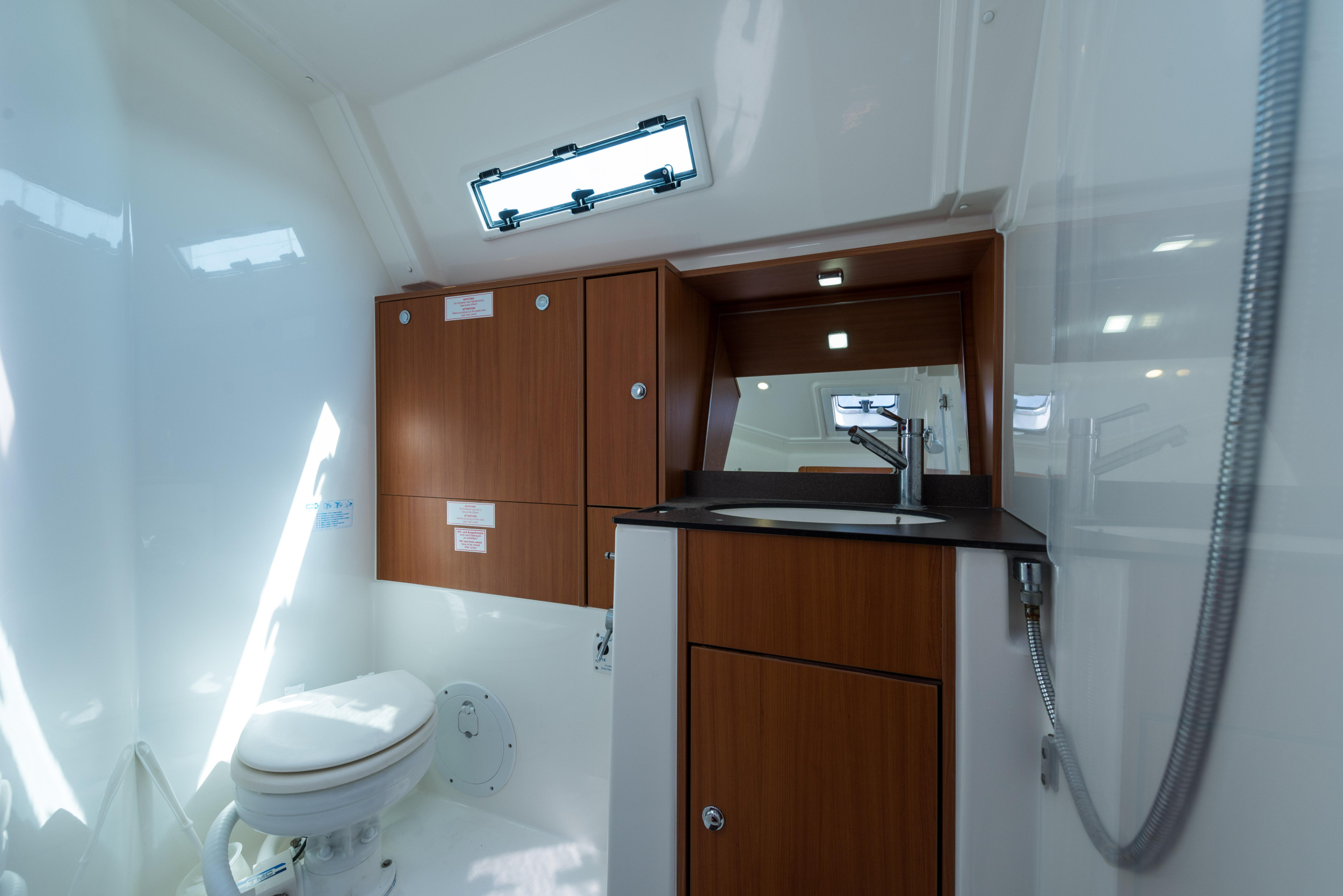 Bavaria 40 Cruiser — photo 9