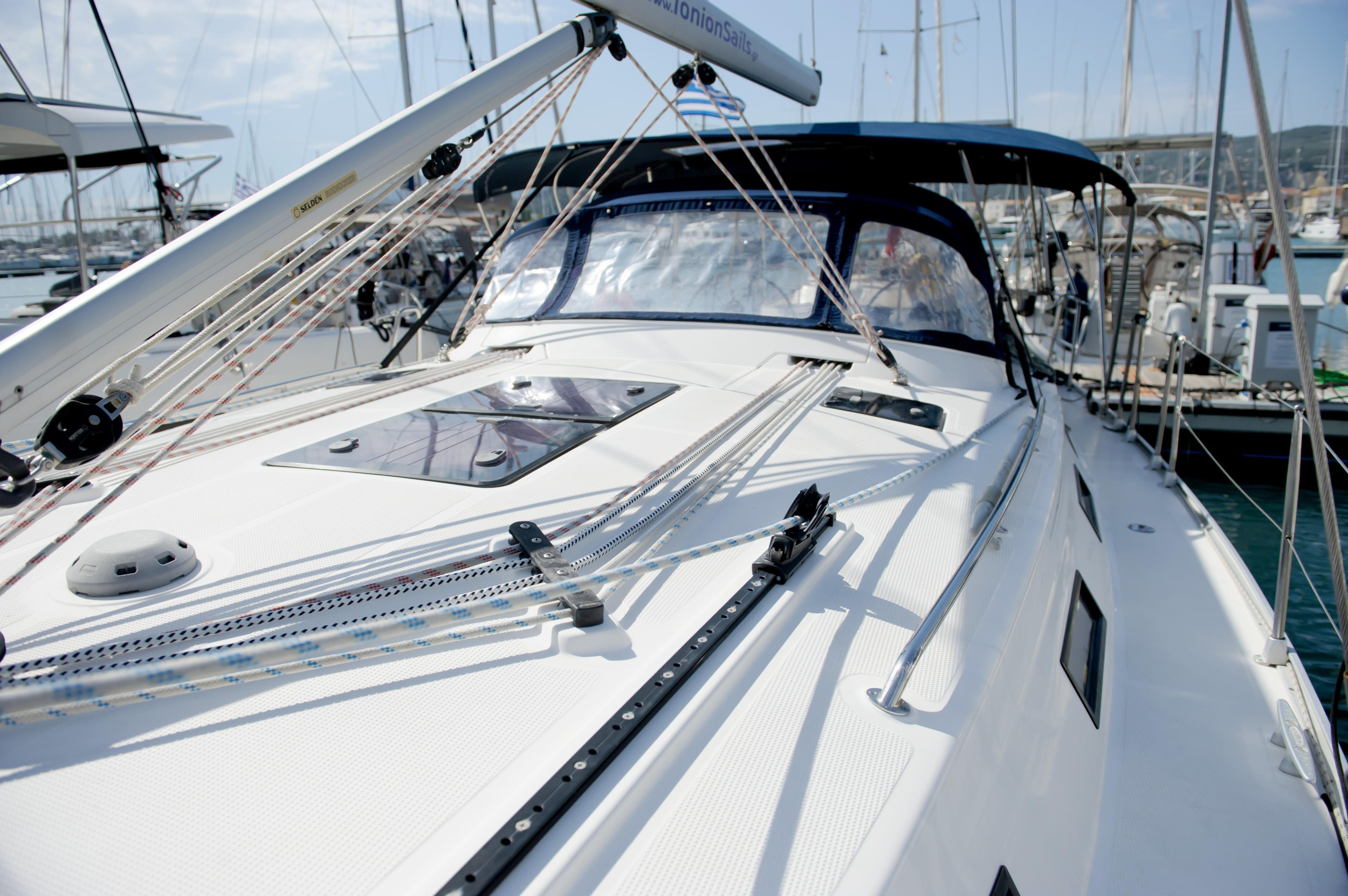 Bavaria 40 Cruiser — photo 7