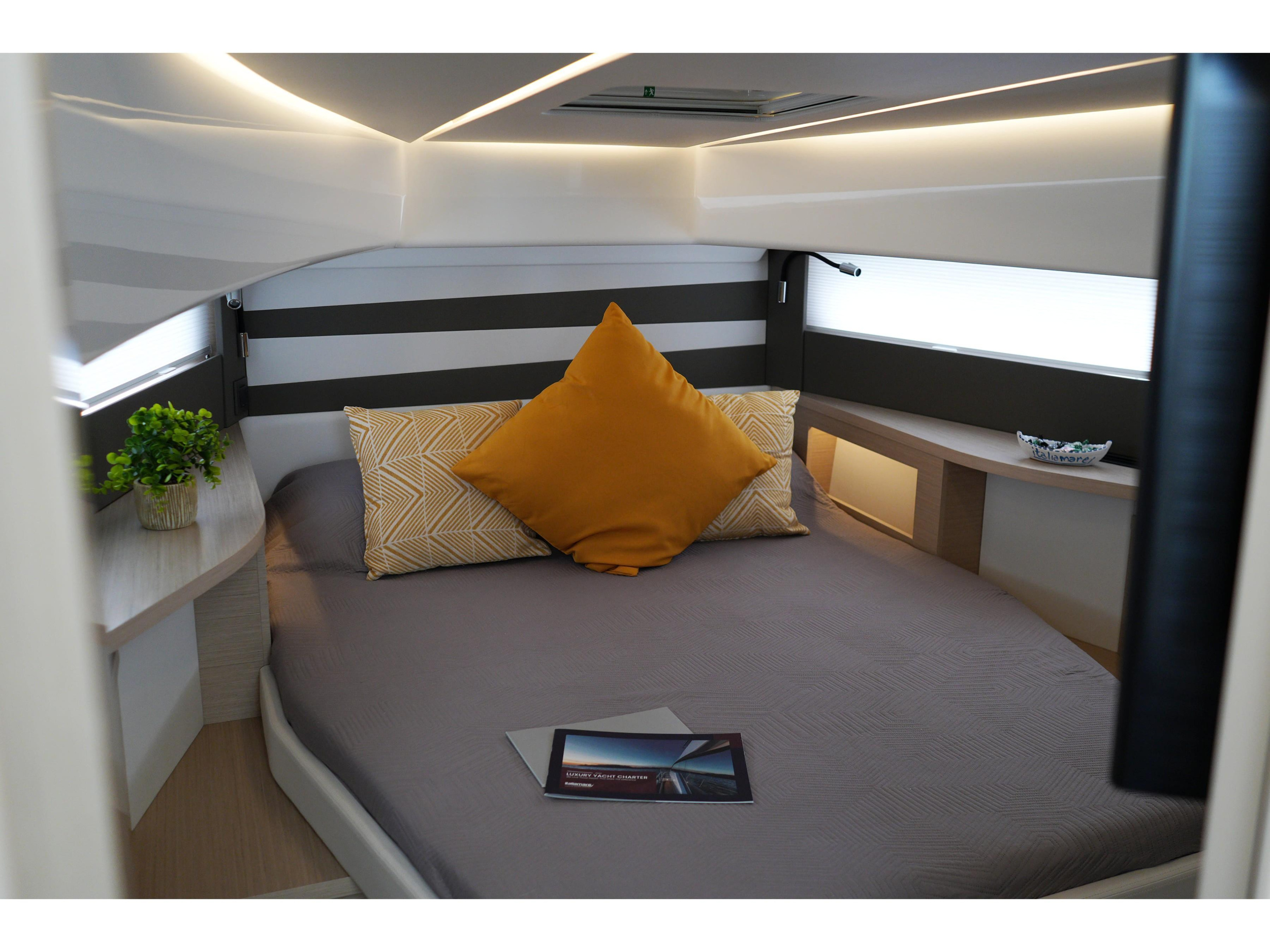 Jeanneau DB/37 — photo 13