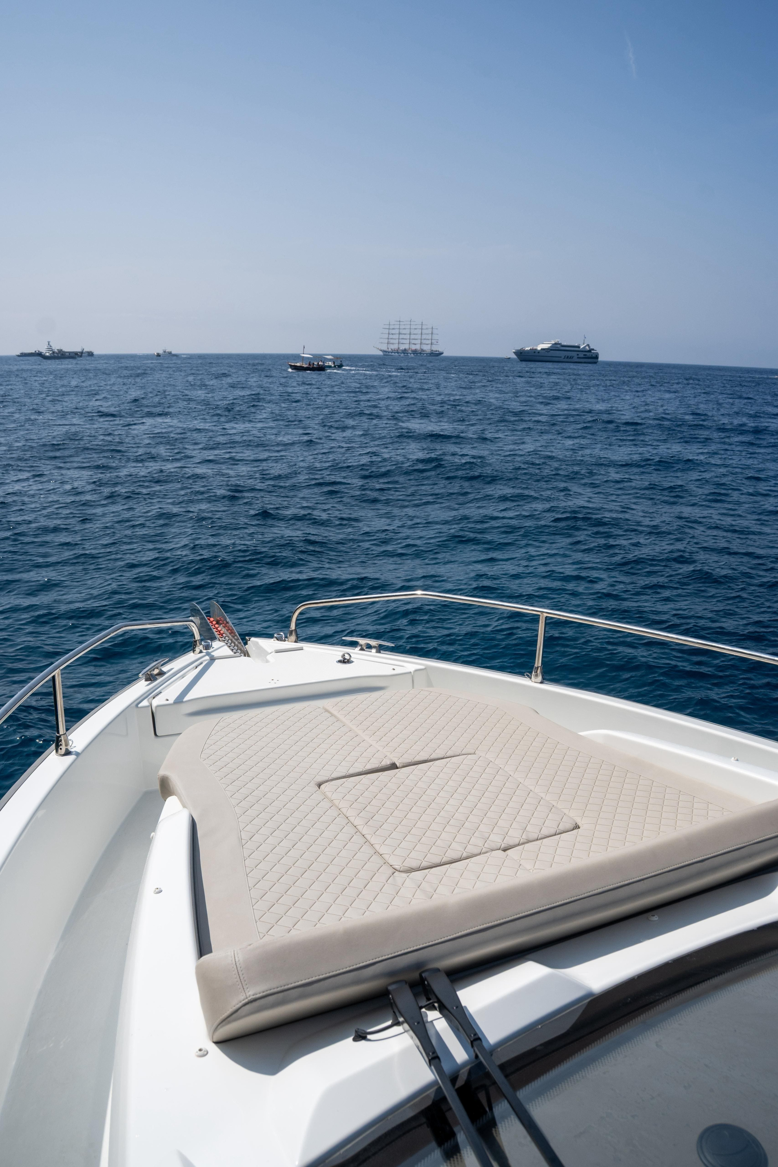 Jeanneau DB/37 — photo 10
