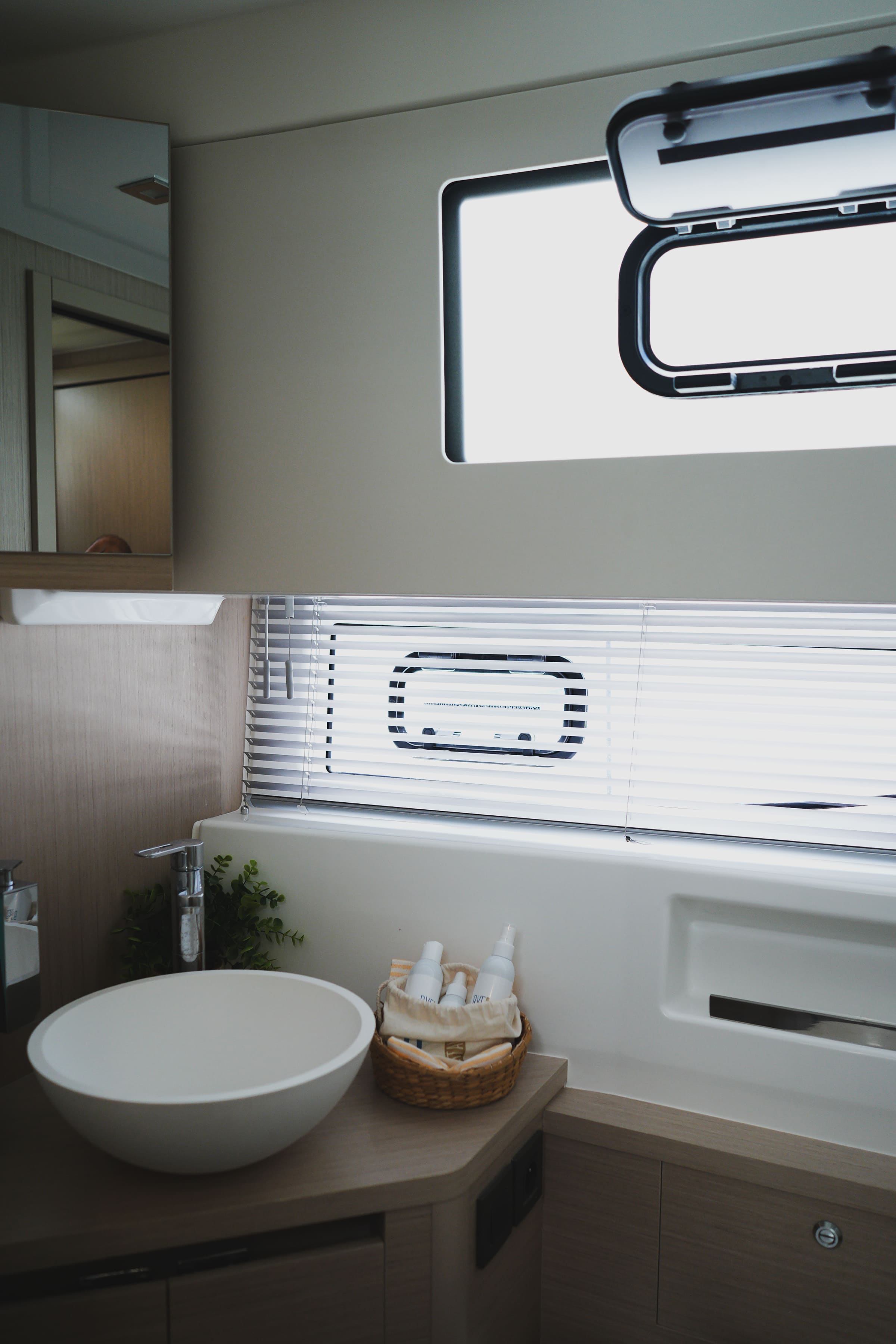 Prestige 520 S — photo 12