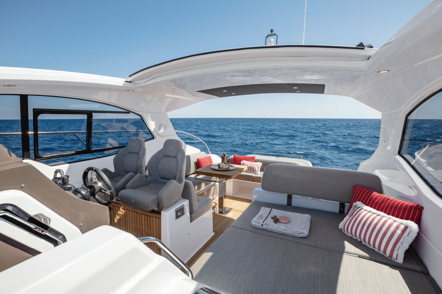 Azimut Atlantis 45 — photo 3