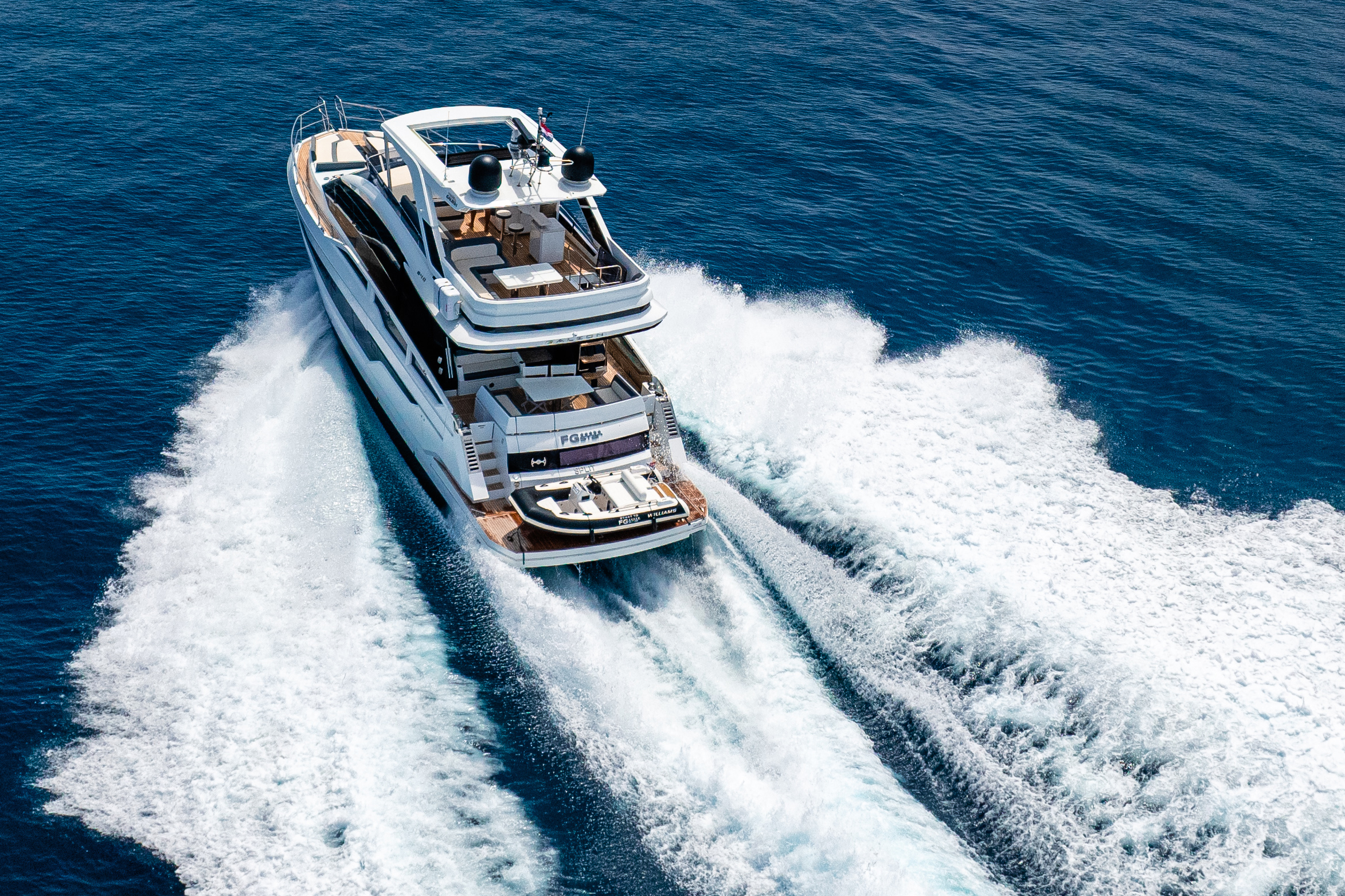 Galeon 640 Fly — photo 23