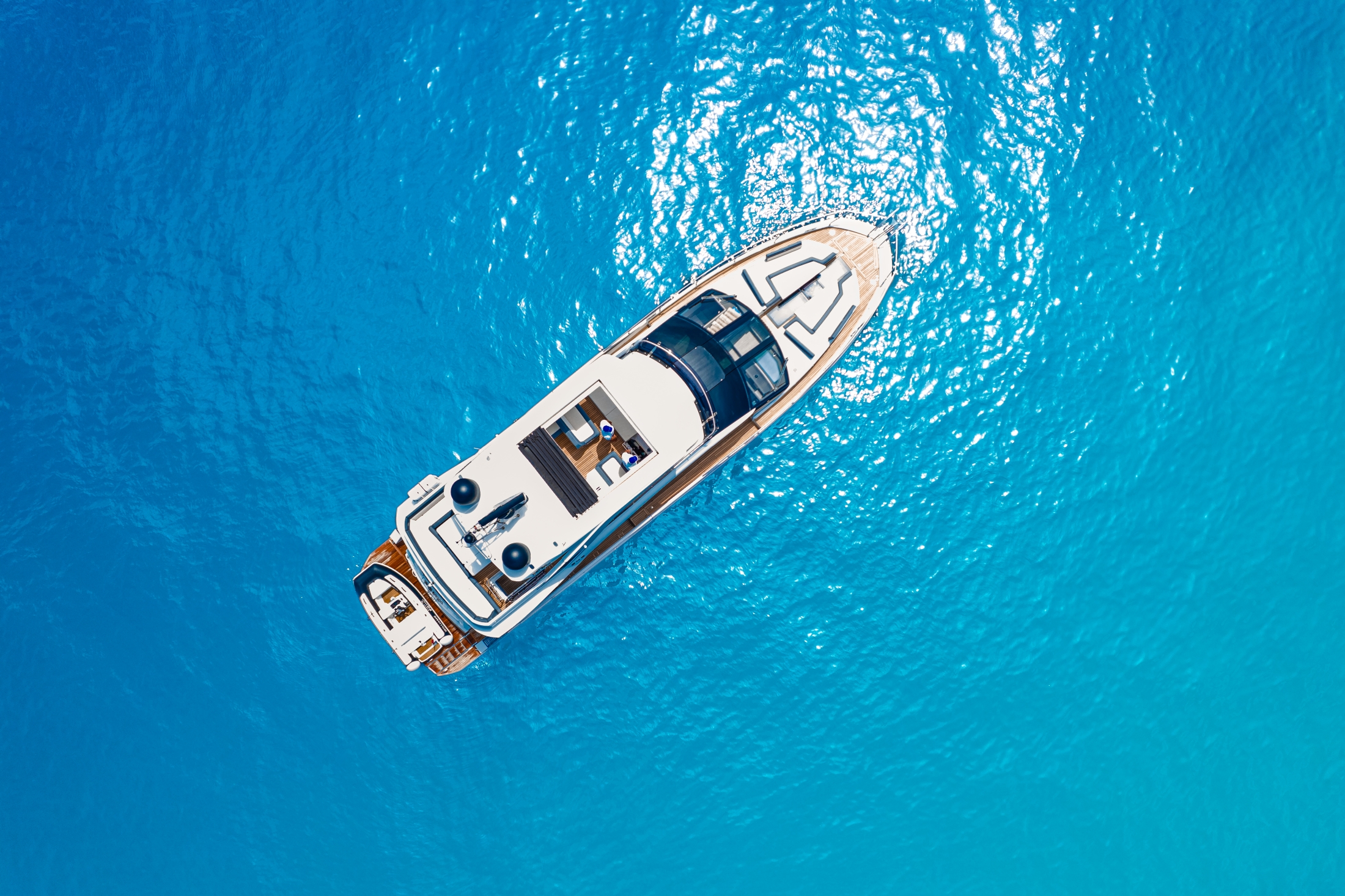 Galeon 640 Fly — photo 22