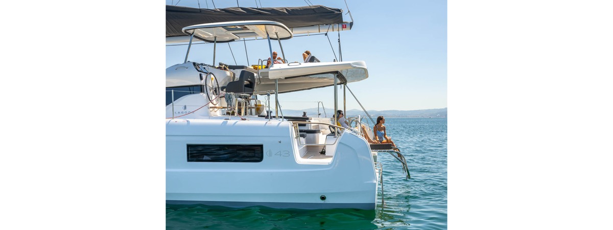 Lagoon 43 — photo 2
