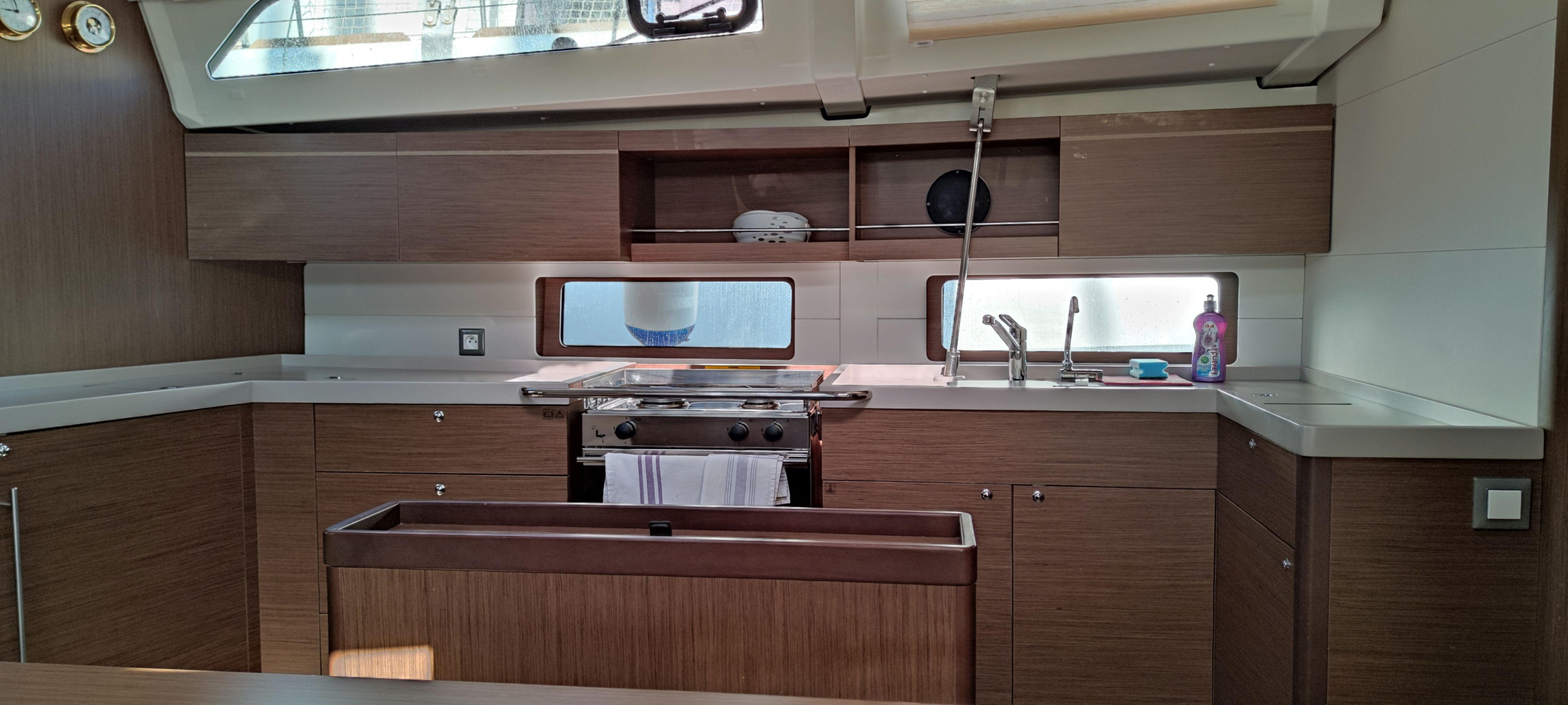 Oceanis 46.1 — photo 22